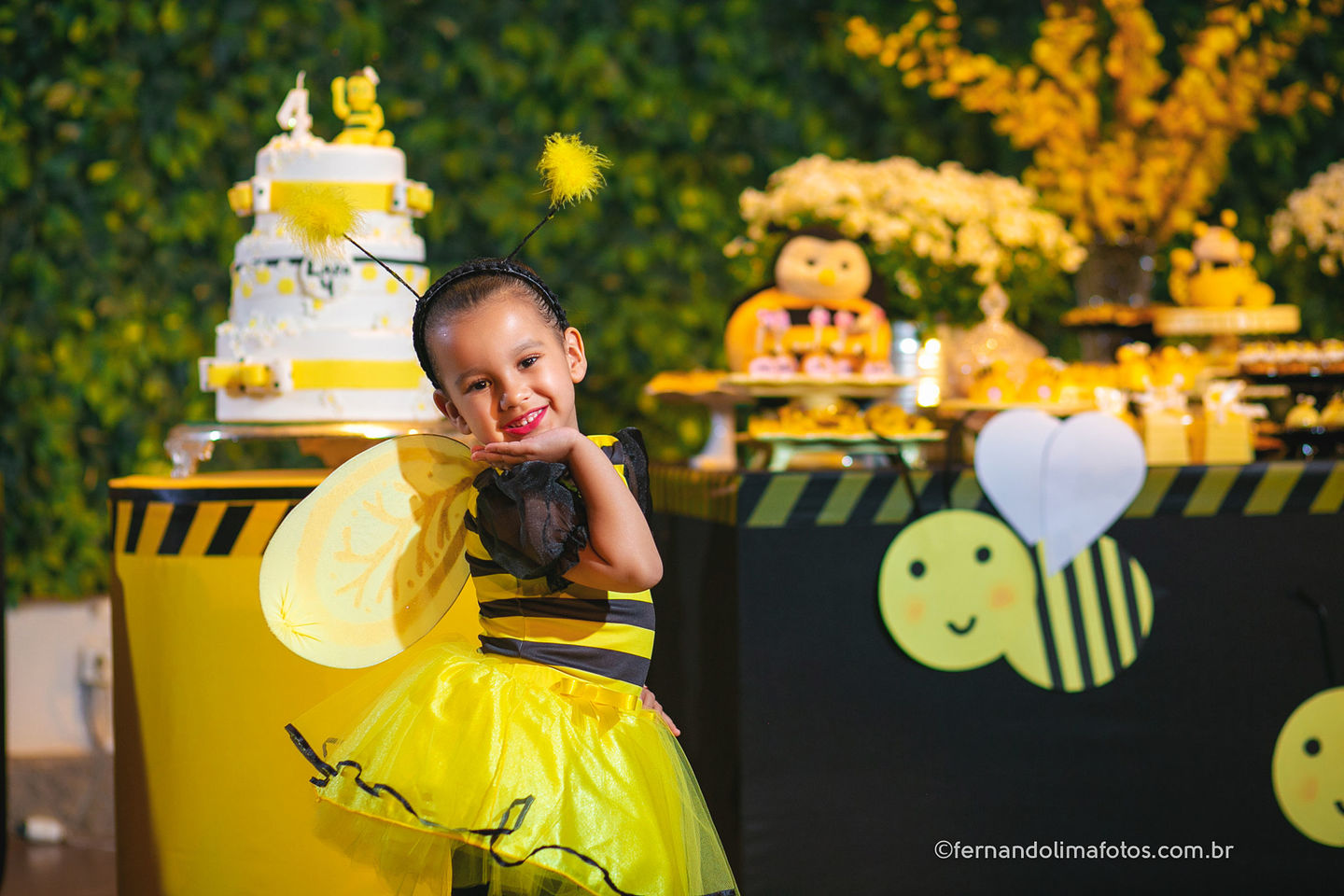 Aniversário Abelhinha Listrada Lara 4 anos Multishop Eventos