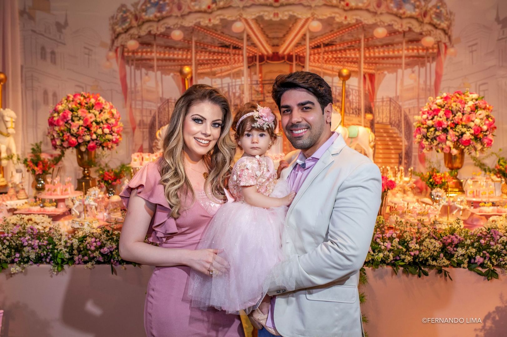 Foto O carrossel da Antonella foi lindo, Janaina Zago Festas Foto O carrossel da Antonella foi lindo, Janaina Zago Festas - Imagem 13