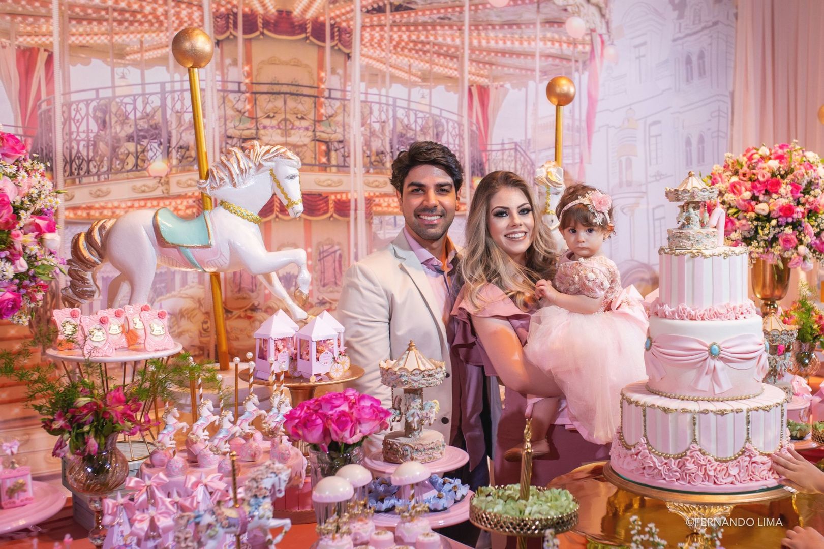 Foto O carrossel da Antonella foi lindo, Janaina Zago Festas Foto O carrossel da Antonella foi lindo, Janaina Zago Festas - Imagem 37