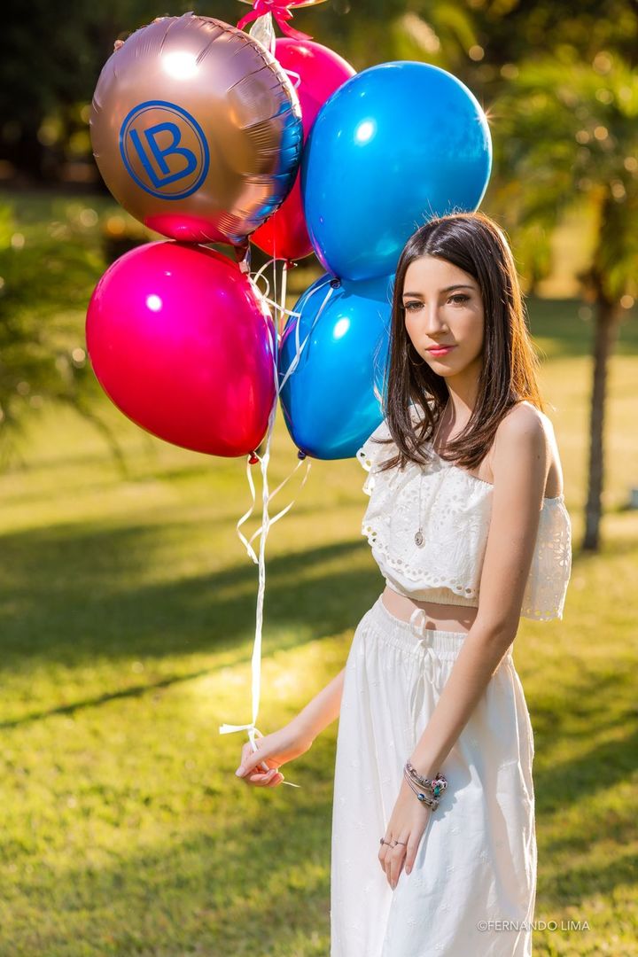 Foto Book fotográfico 15 anos Laura Foto Book fotográfico 15 anos Laura - Imagem 10