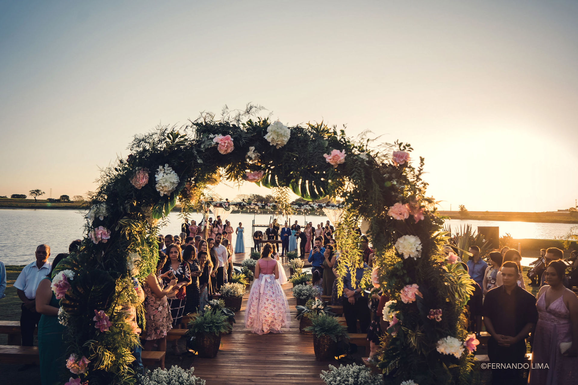 Foto Casamento Regina e Junior, no por do sol da Quinta do Sardão Foto Casamento Regina e Junior, no por do sol da Quinta do Sardão - Imagem 21