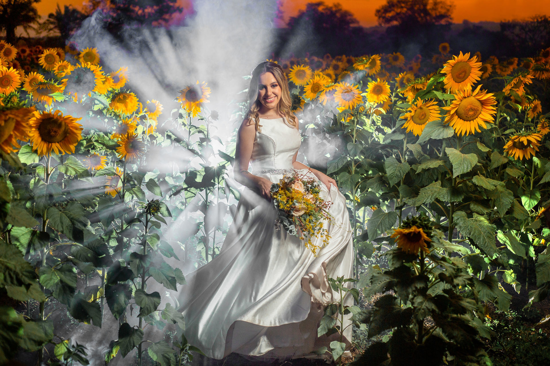 Foto Noiva no Girassol, editorial A Felicidade !!! - Imagem 2