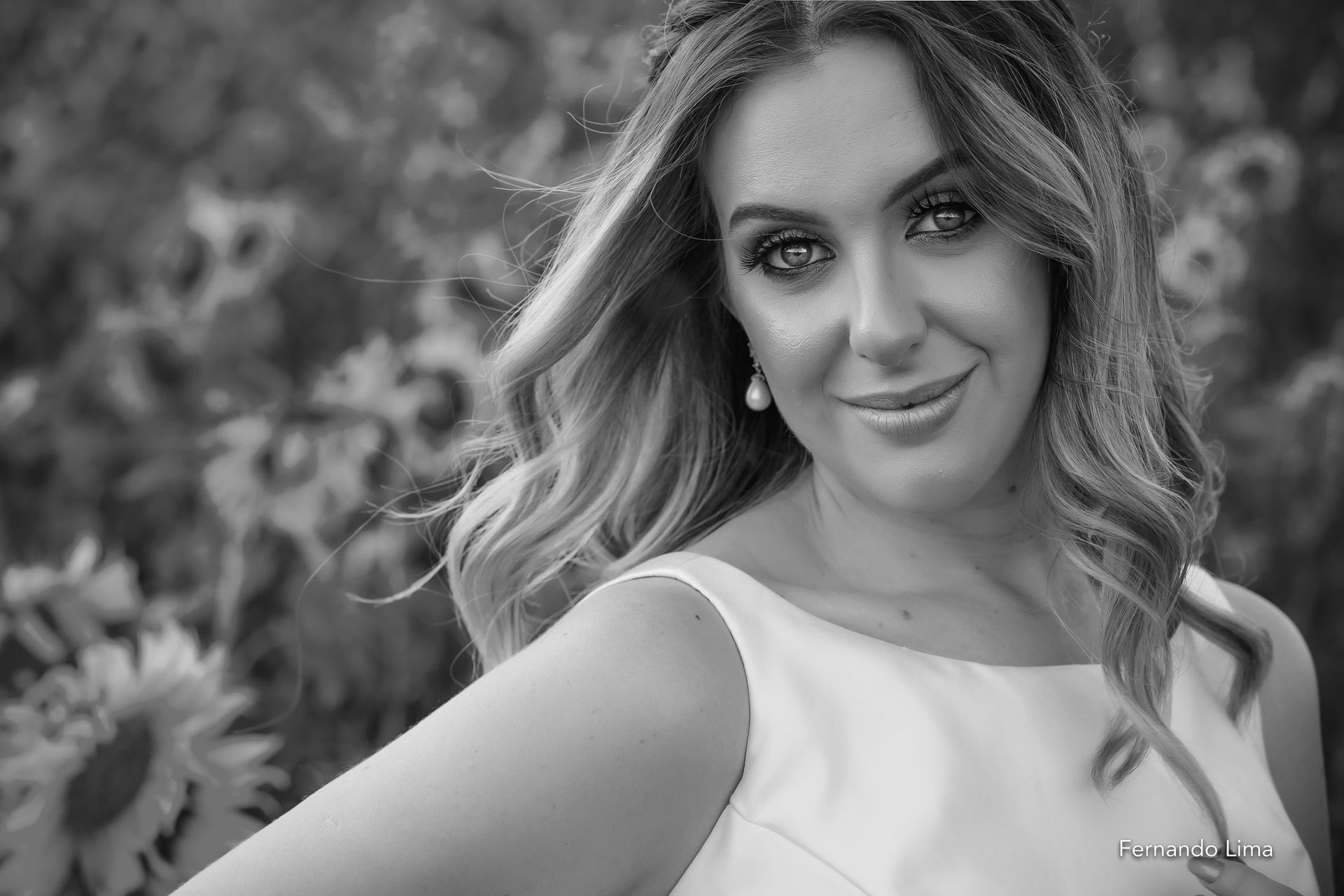 Foto Noiva no Girassol, editorial A Felicidade !!! - Imagem 25