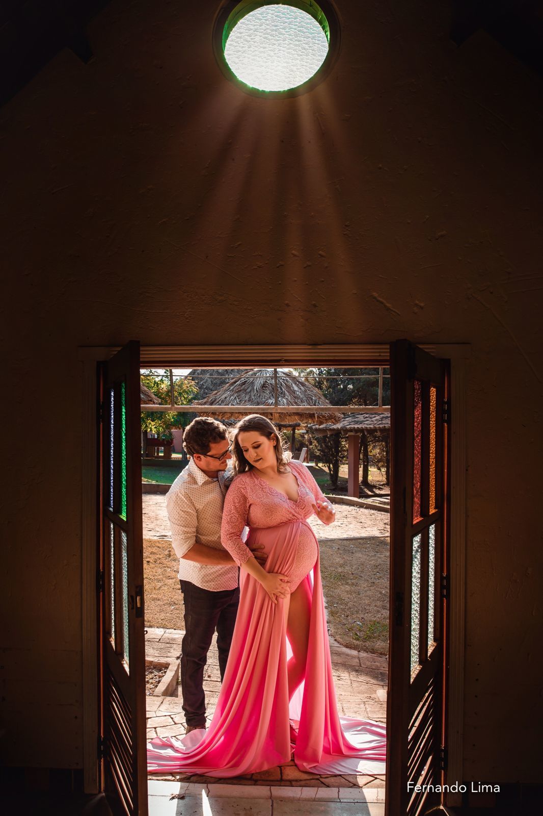 Foto Ensaio de Gestante, Daiani e Guilherme esperando Manuela. - Imagem 8