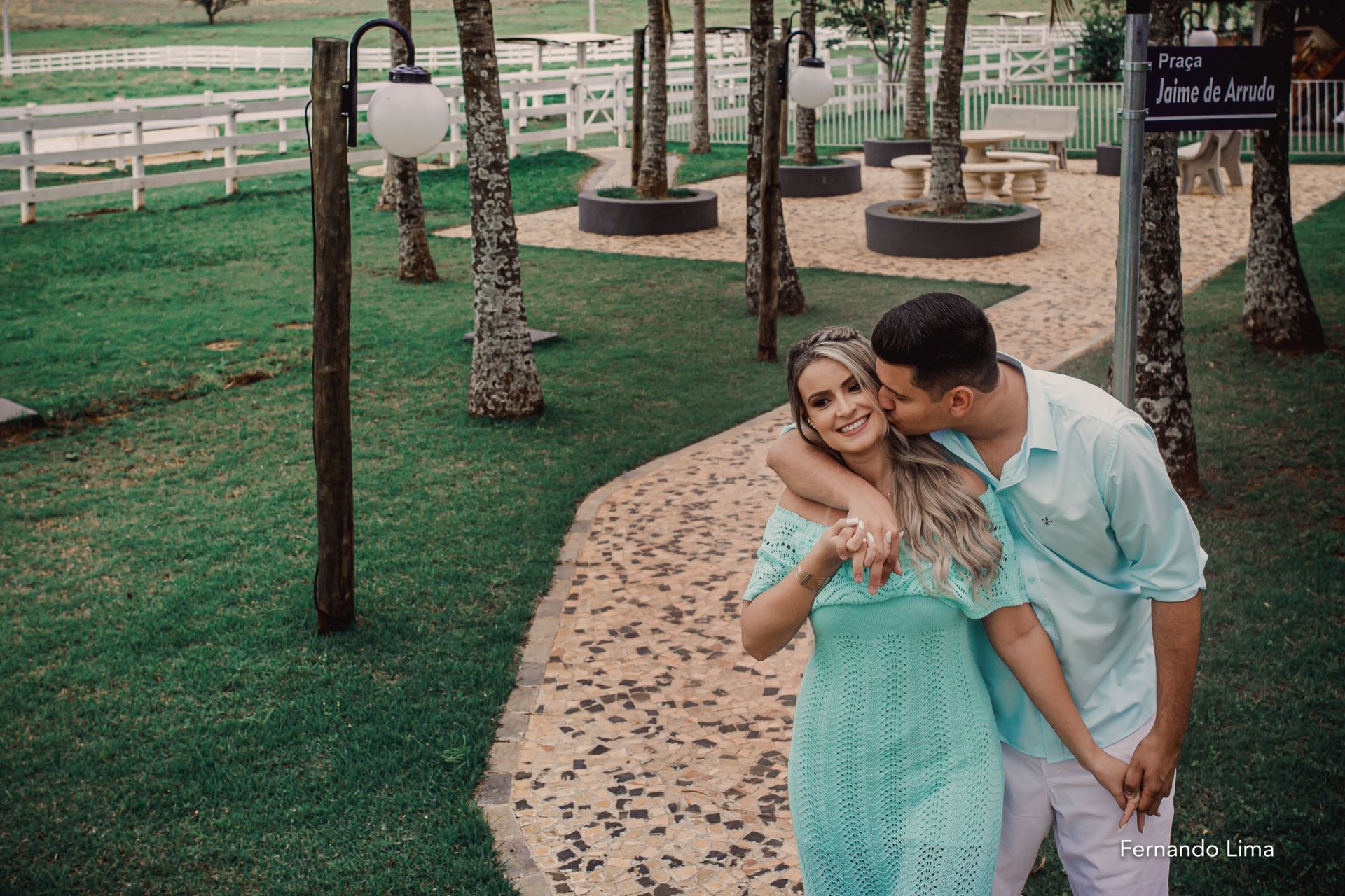 Foto Ensaio Pré Wedding Gimely e Eduardo, Estância Monza Foto Ensaio Pré Wedding Gimely e Eduardo, Estância Monza - Imagem 4