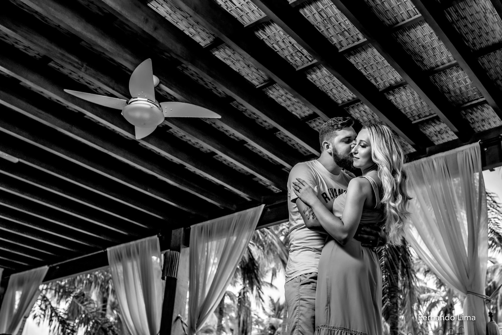 Foto ENSAIO DE CASAL, PRÉ WEDDING THAIANE E GUILHERME, YACHT CLUBE ARAÇATUBA Foto ENSAIO DE CASAL, PRÉ WEDDING THAIANE E GUILHERME, YACHT CLUBE ARAÇATUBA - Imagem 16
