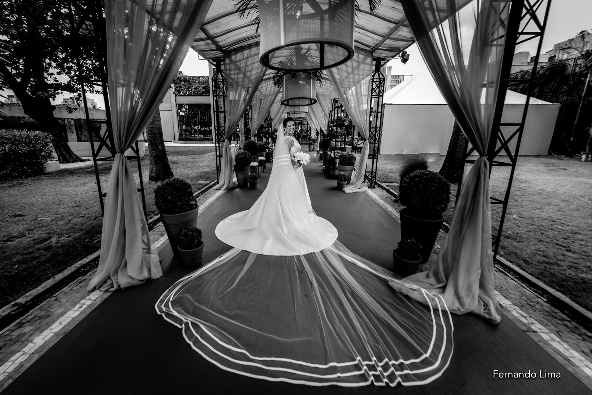 Foto CASAMENTO FERNANDA E PEDRO, VIVERE EVENT ARAÇATUBA SP Foto CASAMENTO FERNANDA E PEDRO, VIVERE EVENT ARAÇATUBA SP - Imagem 43