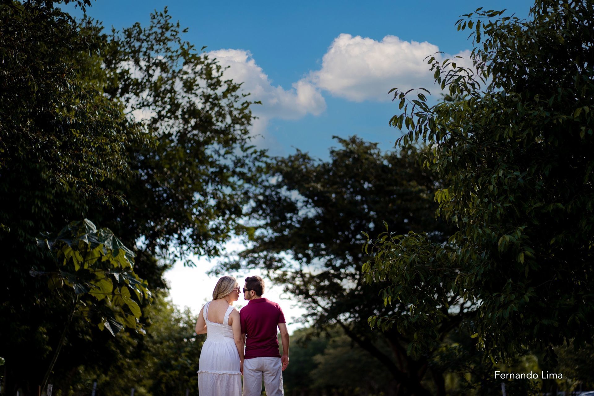 Foto ENSAIO DE CASAL, PRÉ WEDDING LAÍS E FABIO, CONDOMÍNIO ITAPOÃ Foto ENSAIO DE CASAL, PRÉ WEDDING LAÍS E FABIO, CONDOMÍNIO ITAPOÃ - Imagem 2