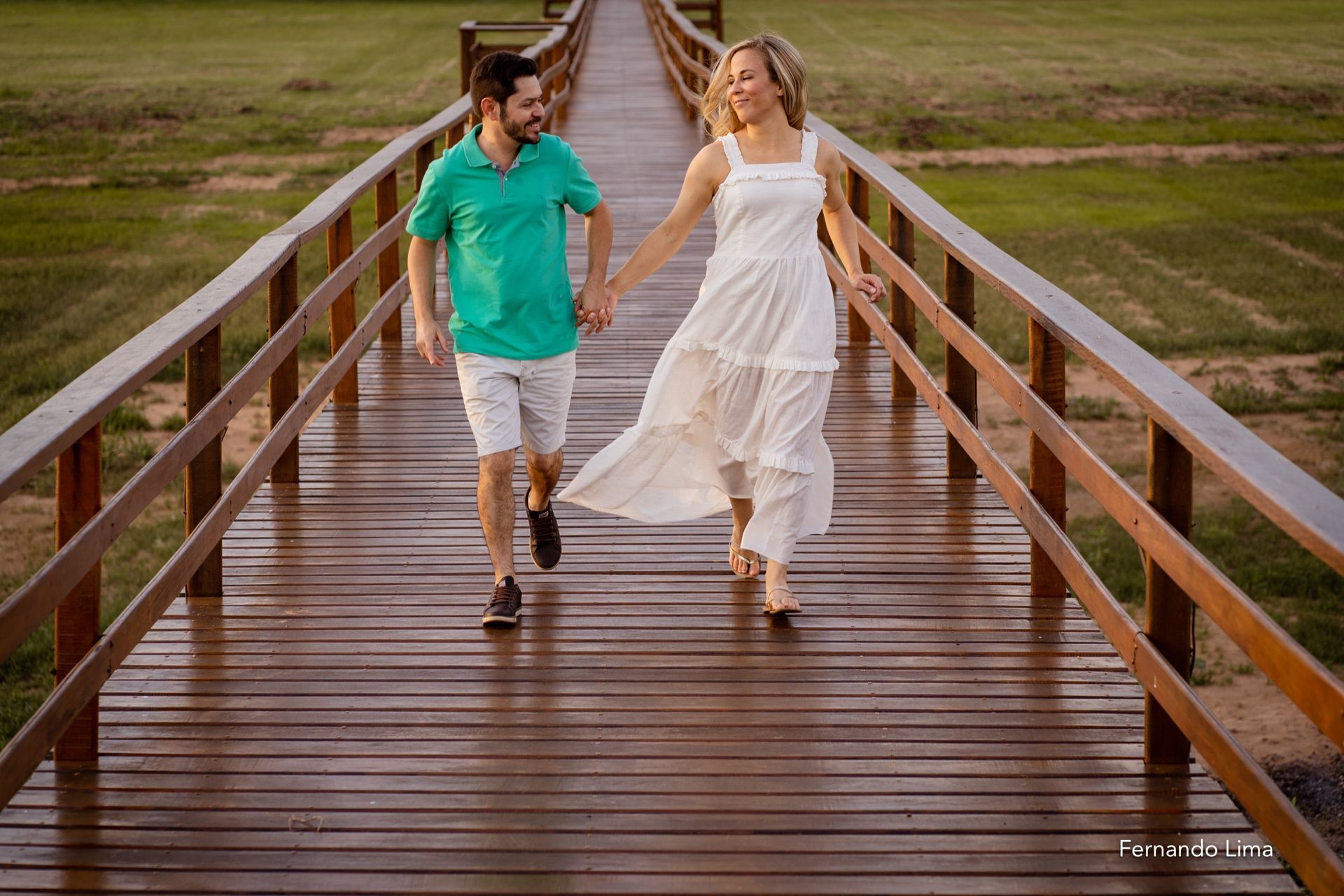Foto ENSAIO DE CASAL, PRÉ WEDDING LAÍS E FABIO, CONDOMÍNIO ITAPOÃ Foto ENSAIO DE CASAL, PRÉ WEDDING LAÍS E FABIO, CONDOMÍNIO ITAPOÃ - Imagem 25
