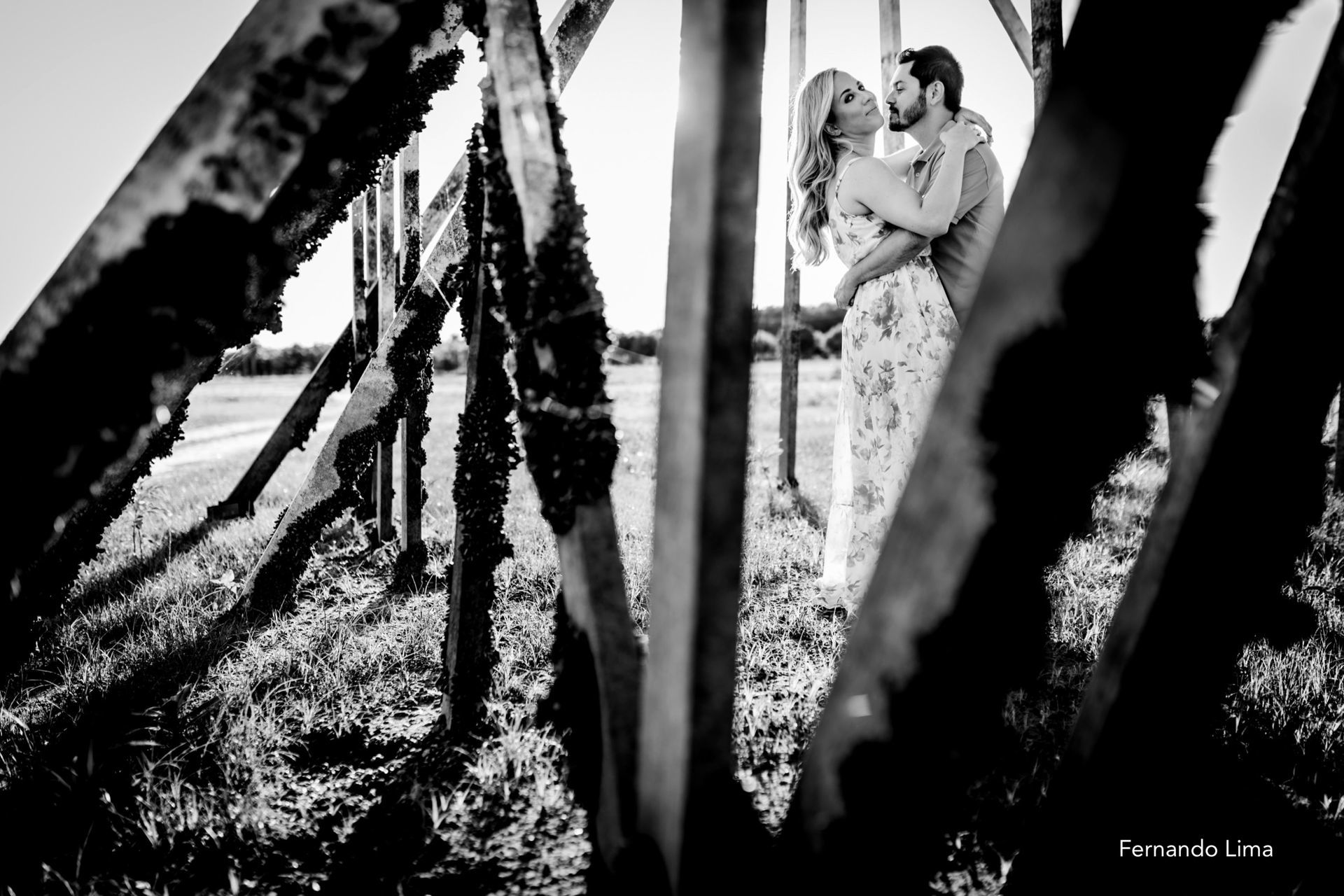 Foto ENSAIO DE CASAL, PRÉ WEDDING LAÍS E FABIO, CONDOMÍNIO ITAPOÃ Foto ENSAIO DE CASAL, PRÉ WEDDING LAÍS E FABIO, CONDOMÍNIO ITAPOÃ - Imagem 17