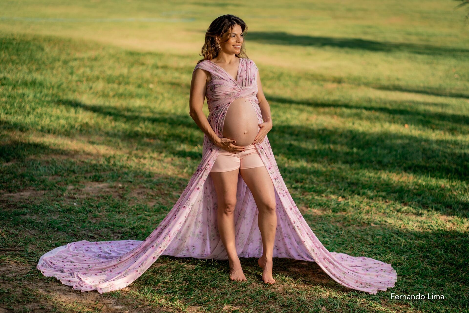 Foto ENSAIO GESTANTE, DHENNIFER ESPERANDO VITÓRIA E VALENTINA Foto ENSAIO GESTANTE, DHENNIFER ESPERANDO VITÓRIA E VALENTINA - Imagem 2