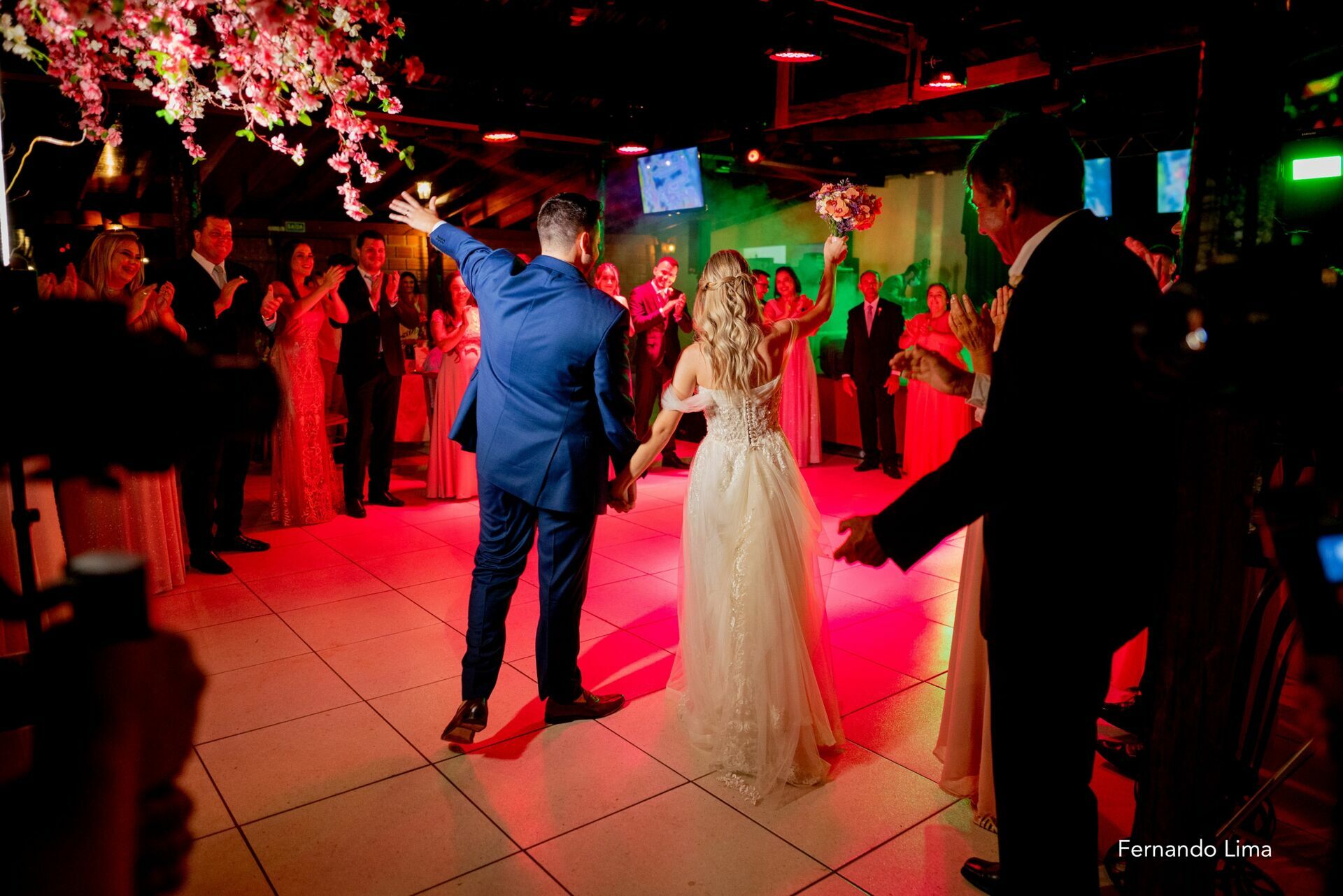 Foto CASAMENTO PEDRO E ADRYNAYARA, NA TUIA EVENTOS, IBITINGA SP Foto CASAMENTO PEDRO E ADRYNAYARA, NA TUIA EVENTOS, IBITINGA SP - Imagem 106