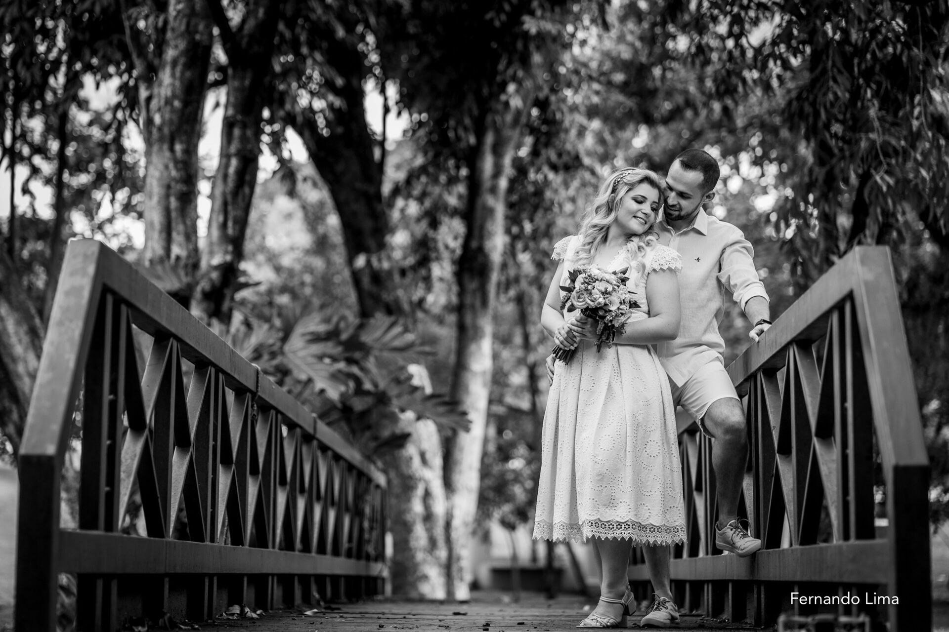 Foto ENSAIO DE CASAL, PRÉ WEDDING BRUNA E DIEGO, CONDOMÍNIO VILLA DO CHAFARIZ BIRIGUI SP Foto ENSAIO DE CASAL, PRÉ WEDDING BRUNA E DIEGO, CONDOMÍNIO VILLA DO CHAFARIZ BIRIGUI SP - Imagem 7