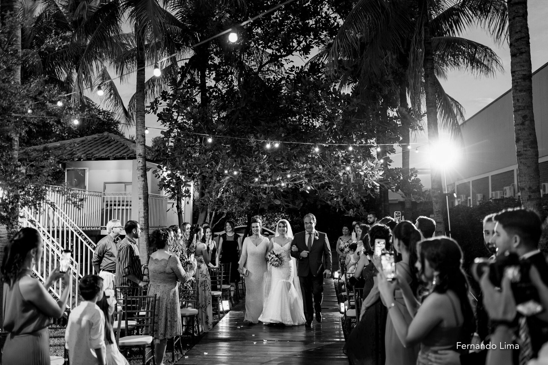 Foto MINI CASAMENTO GABRIELA E MATHEUS, TANGERINA PIZZARIA ARAÇATUBA SP Foto MINI CASAMENTO GABRIELA E MATHEUS, TANGERINA PIZZARIA ARAÇATUBA SP - Imagem 15