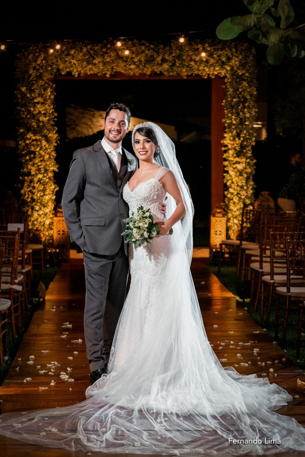 Foto MINI CASAMENTO GABRIELA E MATHEUS, TANGERINA PIZZARIA ARAÇATUBA SP Foto MINI CASAMENTO GABRIELA E MATHEUS, TANGERINA PIZZARIA ARAÇATUBA SP - Imagem 37
