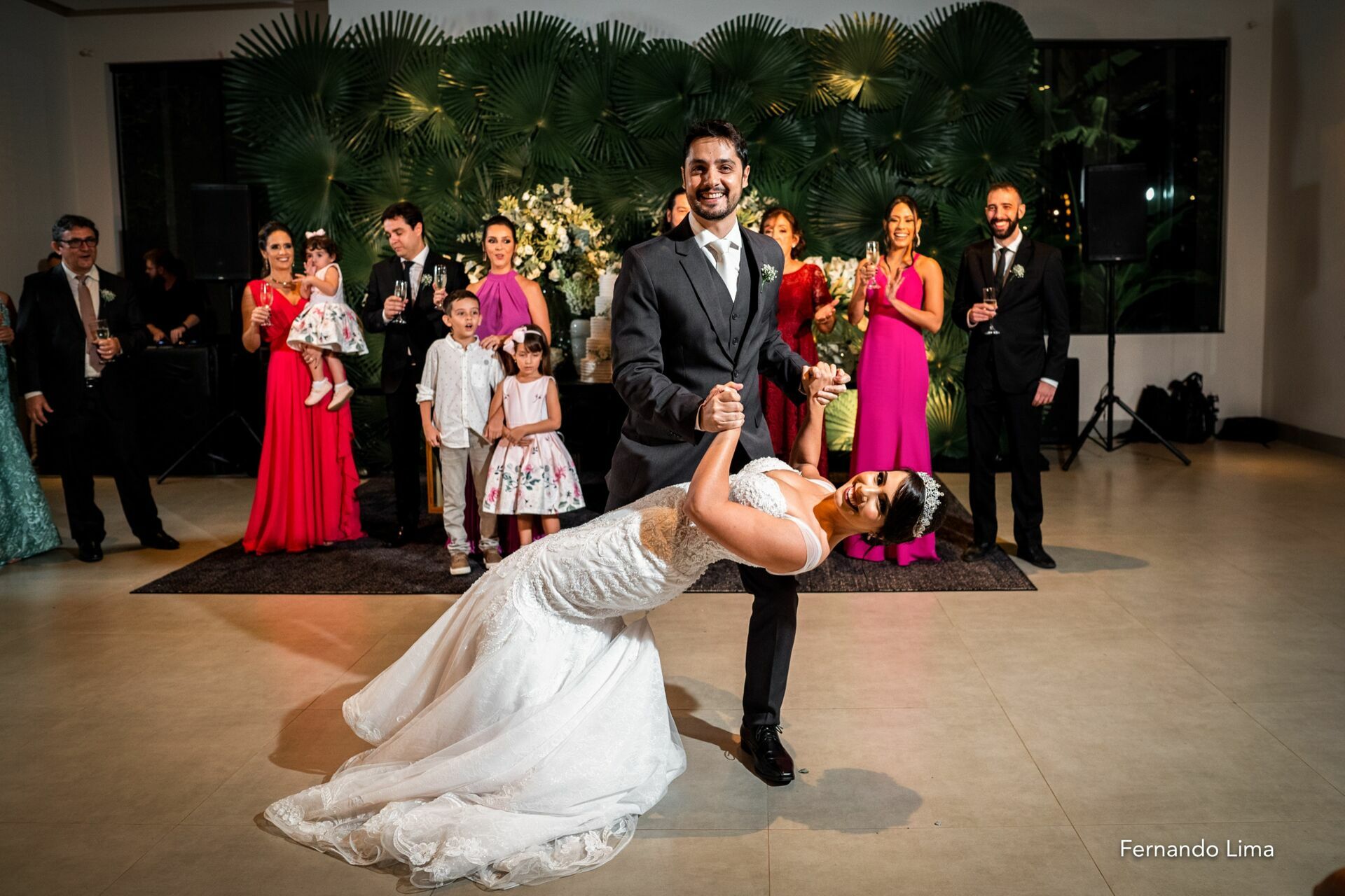 Foto MINI CASAMENTO GABRIELA E MATHEUS, TANGERINA PIZZARIA ARAÇATUBA SP Foto MINI CASAMENTO GABRIELA E MATHEUS, TANGERINA PIZZARIA ARAÇATUBA SP - Imagem 51