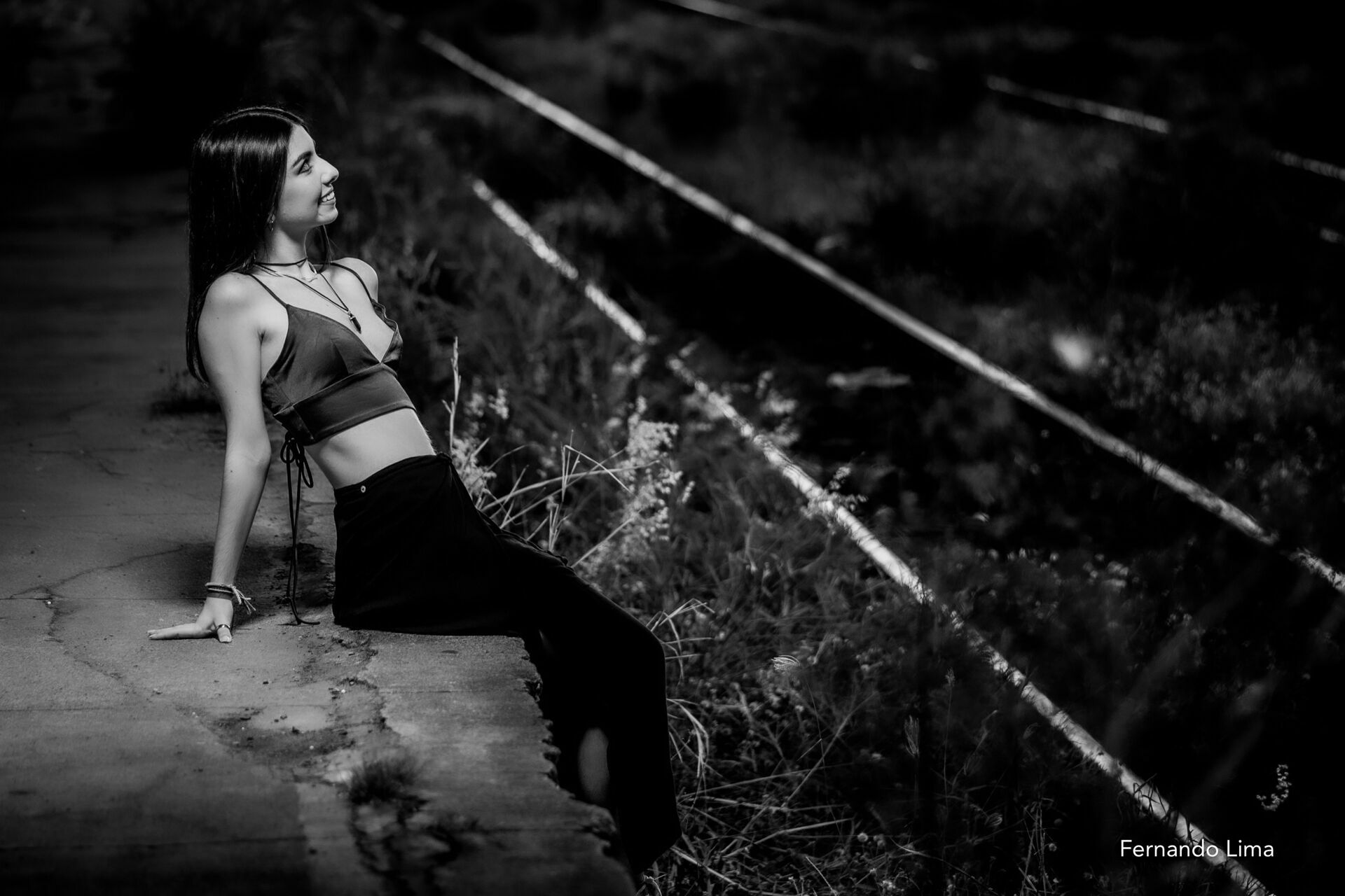 Foto BOOK 15 ANOS GIOVANA, ESTAÇÃO DO TREM ARAÇATUBA SP  - Imagem 23