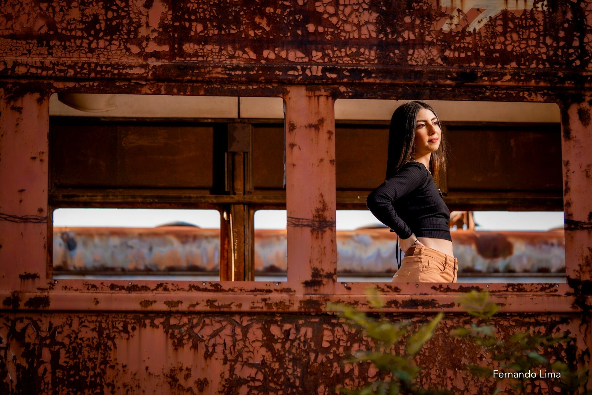 Foto BOOK 15 ANOS GIOVANA, ESTAÇÃO DO TREM ARAÇATUBA SP  - Imagem 3