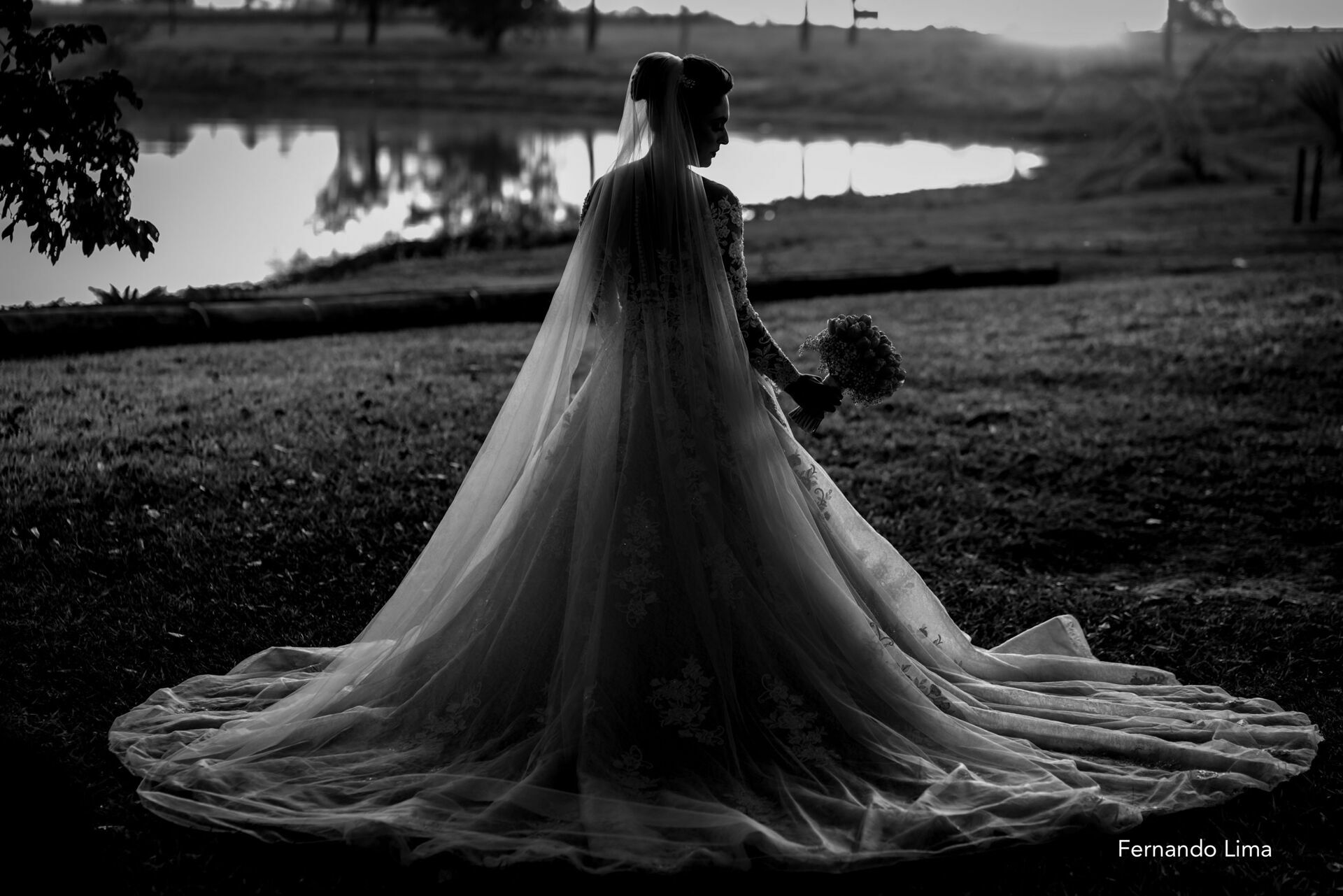 Foto CASAMENTO ANA PAULA E LUIZ FERNANDO, NO POR DO SOL DO INTERIOR Foto CASAMENTO ANA PAULA E LUIZ FERNANDO, NO POR DO SOL DO INTERIOR - Imagem 39