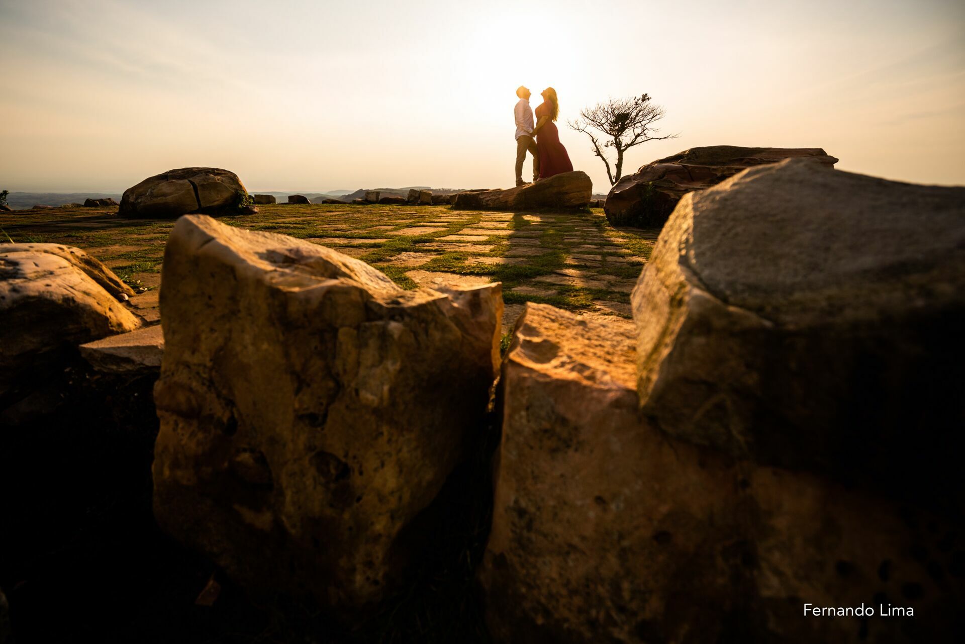 Foto Ensaio de Casal, Pré Wedding Tallyta e Pedro, Morro do Gavião, PR Foto Ensaio de Casal, Pré Wedding Tallyta e Pedro, Morro do Gavião, PR - Imagem 0