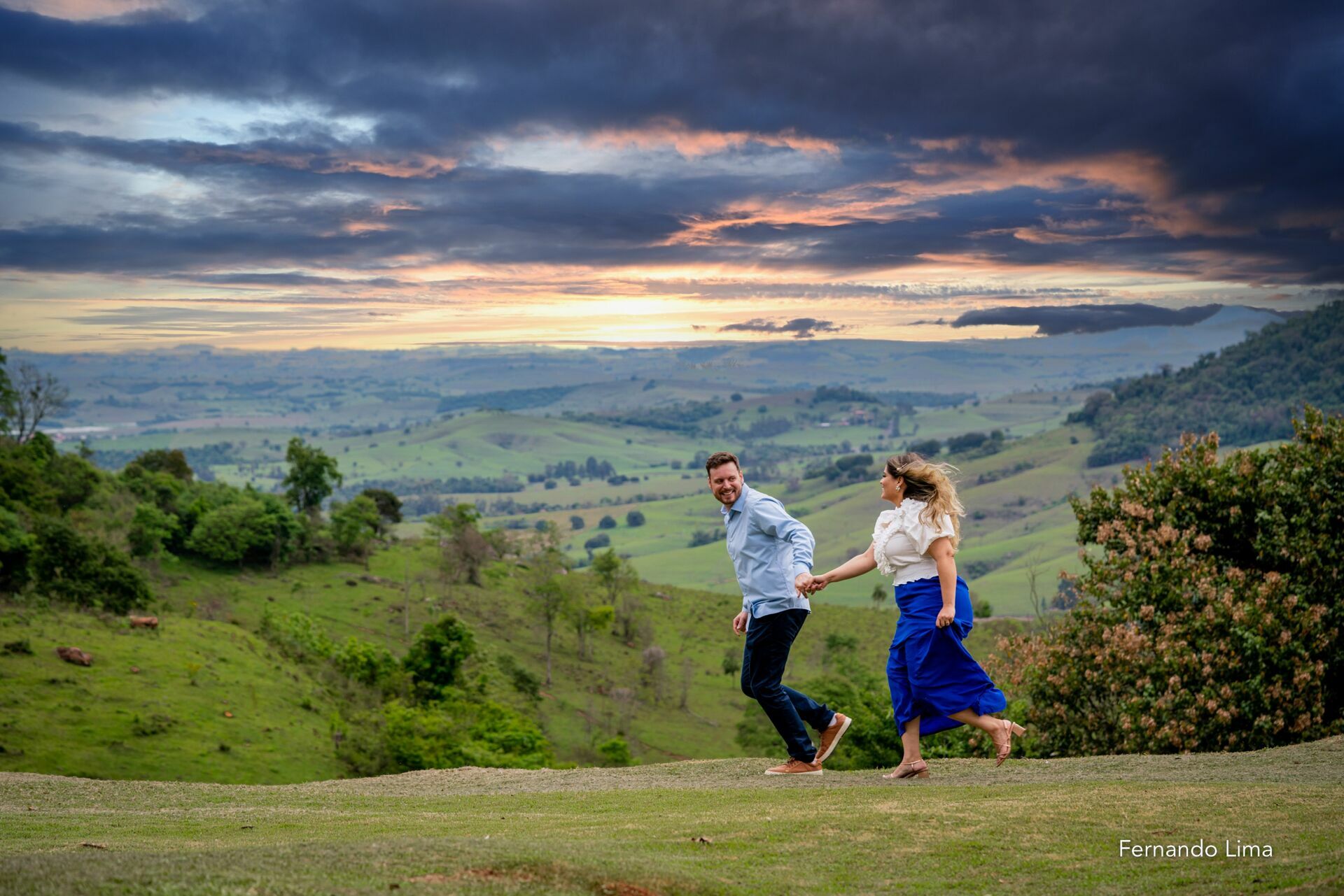 Foto Ensaio de Casal, Pré Wedding Tallyta e Pedro, Morro do Gavião, PR Foto Ensaio de Casal, Pré Wedding Tallyta e Pedro, Morro do Gavião, PR - Imagem 30
