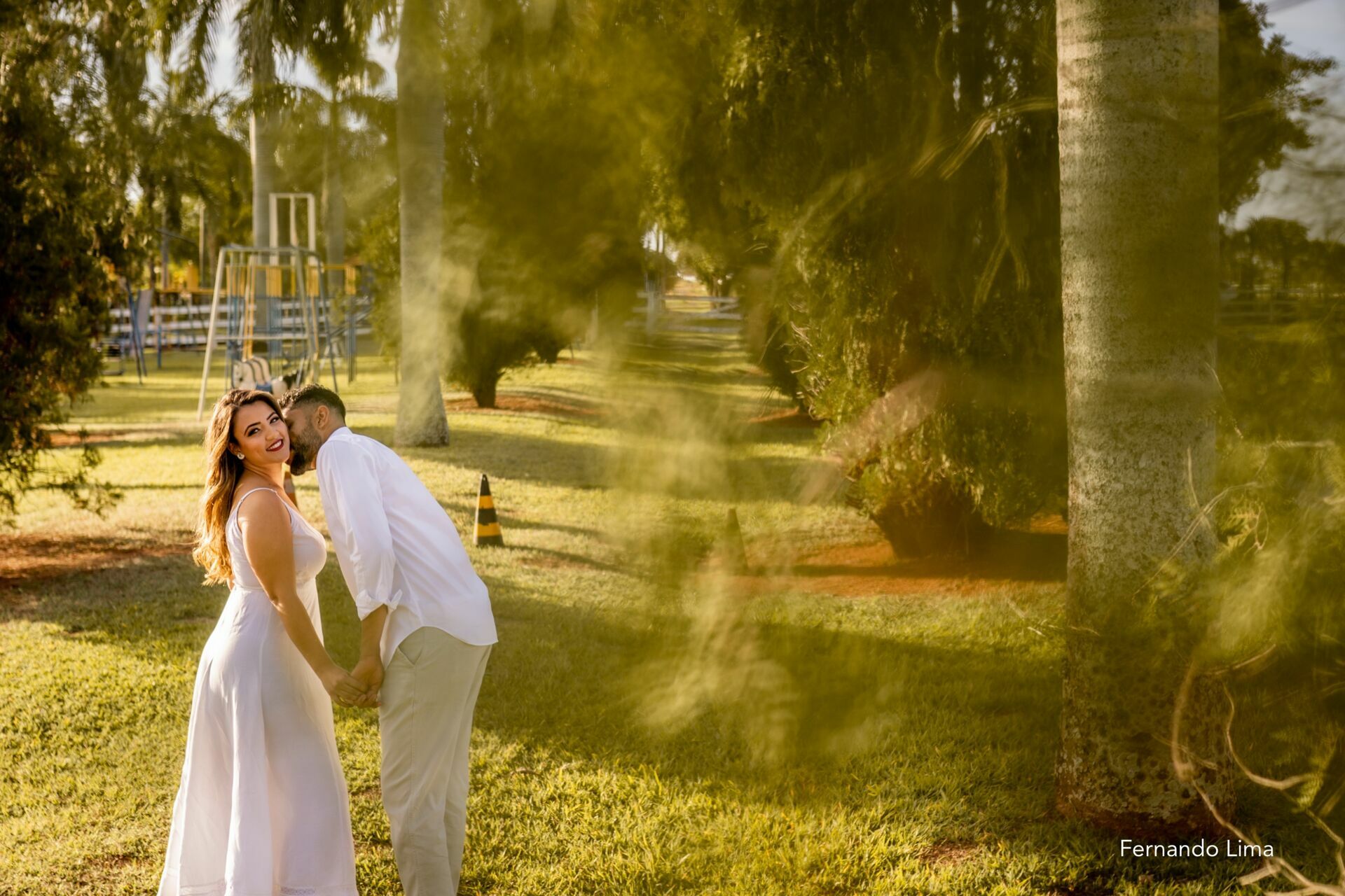 Foto Ensaio De Casal, Pré Wedding Viviane e Douglas, Estância Monza Foto Ensaio De Casal, Pré Wedding Viviane e Douglas, Estância Monza - Imagem 6