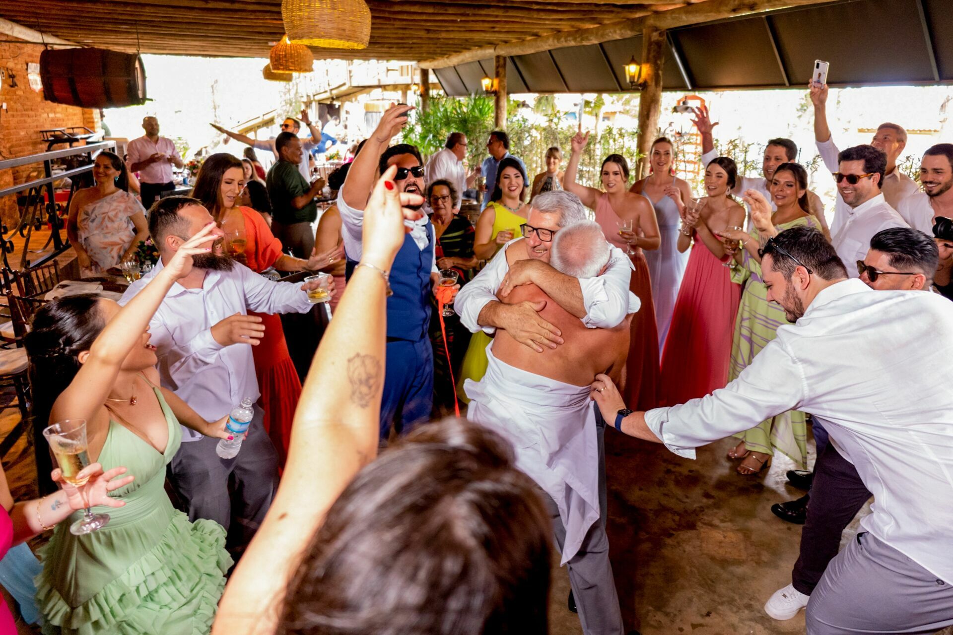 Foto CASAMENTO DE DIA NO CAMPO, TIAGO E CAMYLLA Foto CASAMENTO DE DIA NO CAMPO, TIAGO E CAMYLLA - Imagem 70
