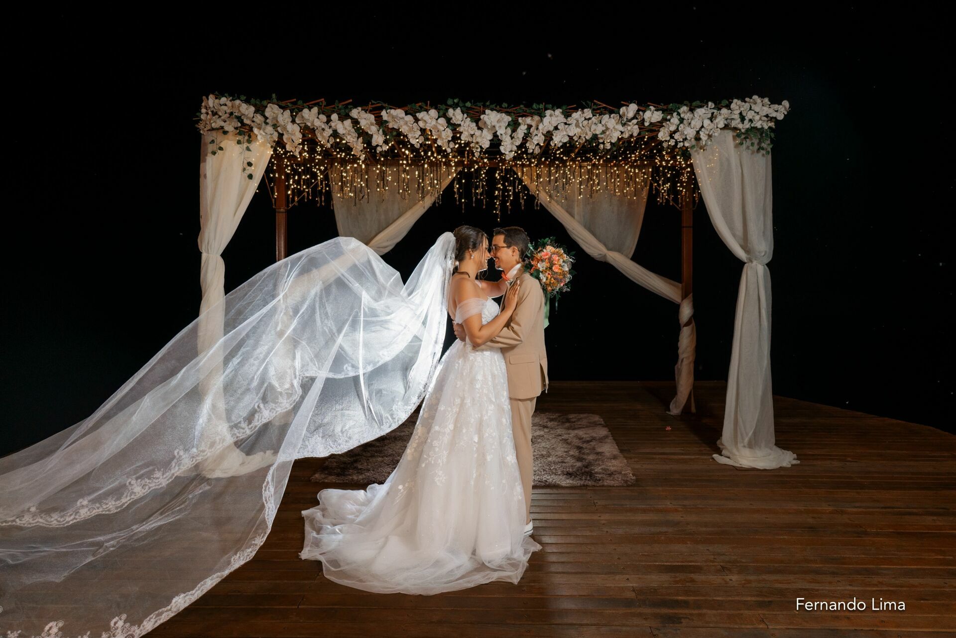 Foto CASAMENTO ANA LAURA E WEDER, PORTTAL DO LAGO  - Imagem 54