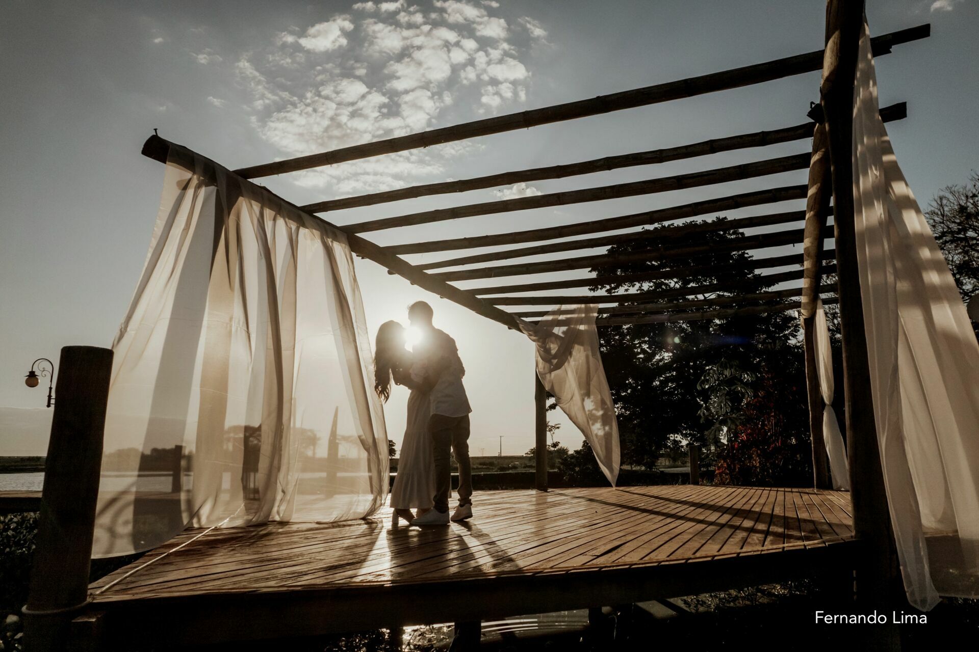 Foto ENSAIO DE CASAL, PRÉ WEDDING JHONATAN E LARISSA Foto ENSAIO DE CASAL, PRÉ WEDDING JHONATAN E LARISSA - Imagem 43