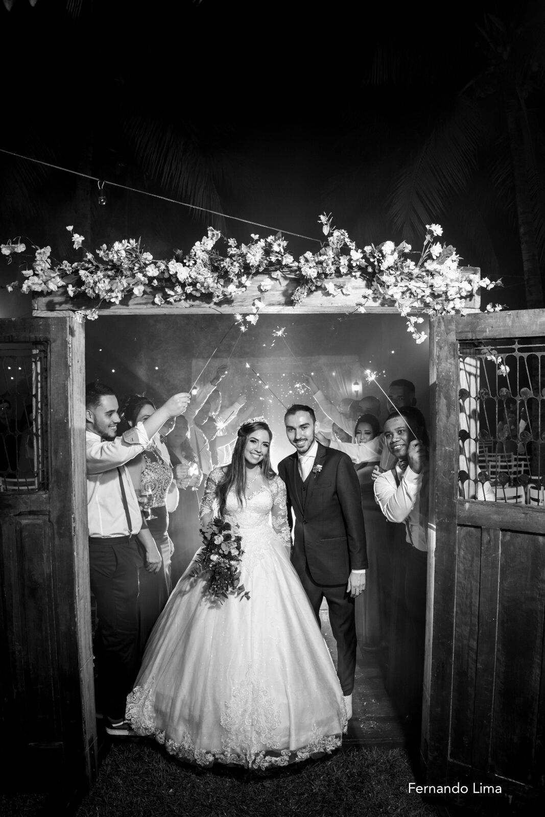 Foto CASAMENTO LARISSA E JONATHAN - ARAÇATUBA SP Foto CASAMENTO LARISSA E JONATHAN - ARAÇATUBA SP - Imagem 31