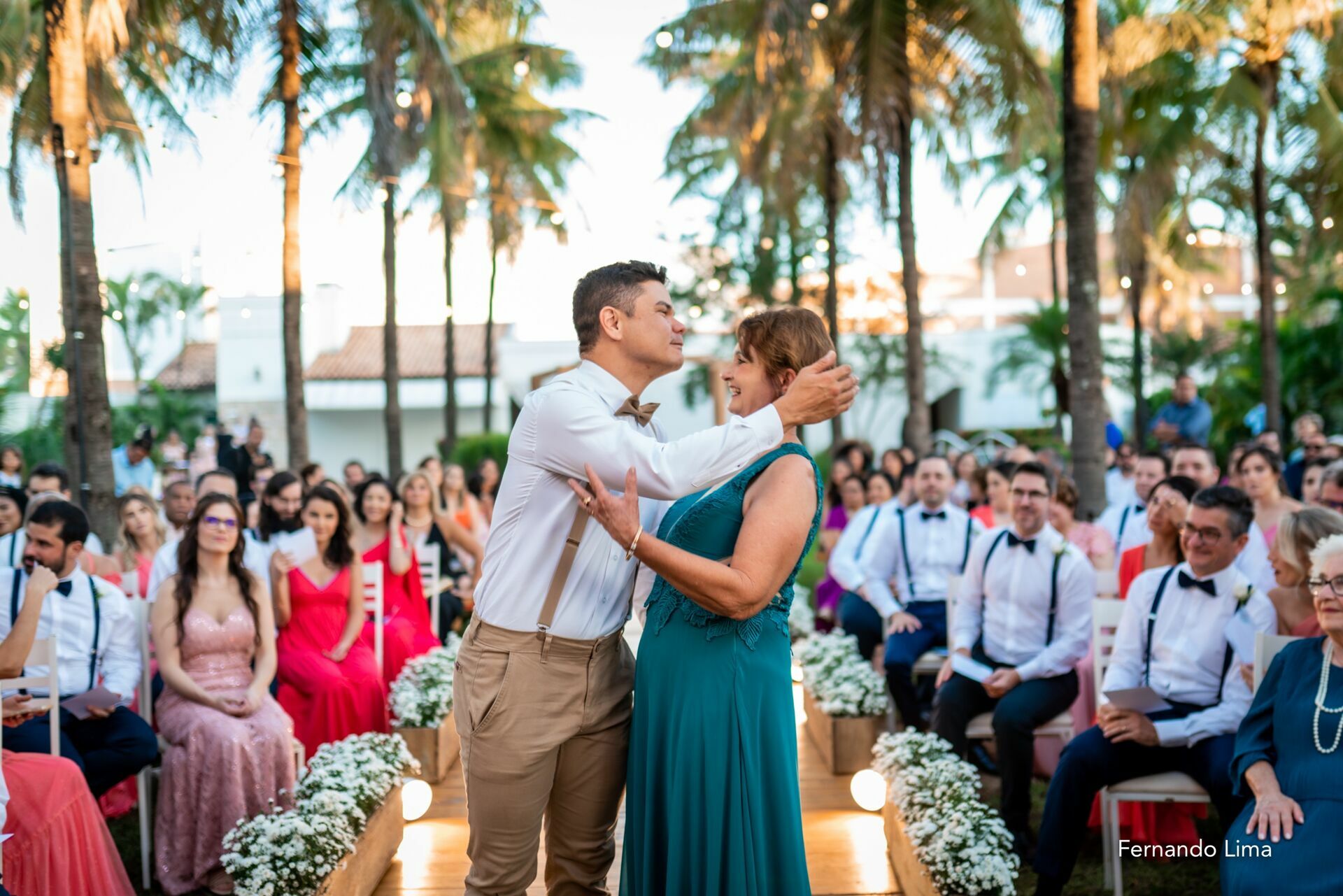 Foto CASAMENTO EMILIANE E EBERT - CALIFÓRNIA EVENTOS Foto CASAMENTO EMILIANE E EBERT - CALIFÓRNIA EVENTOS - Imagem 33