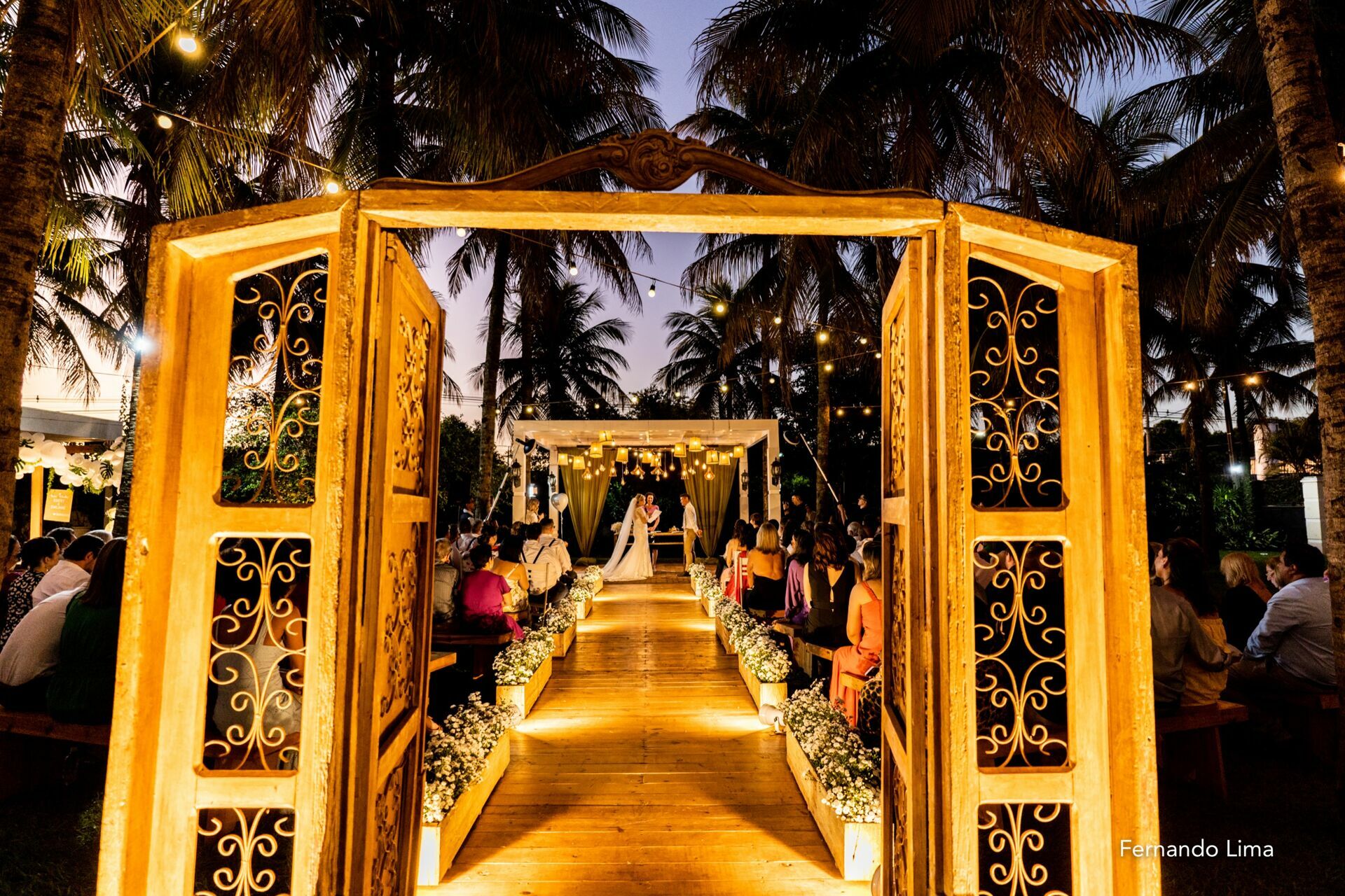 Foto CASAMENTO EMILIANE E EBERT - CALIFÓRNIA EVENTOS Foto CASAMENTO EMILIANE E EBERT - CALIFÓRNIA EVENTOS - Imagem 50