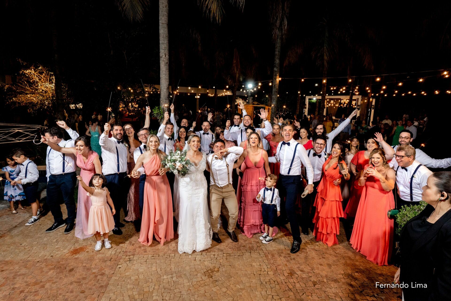 Foto CASAMENTO EMILIANE E EBERT - CALIFÓRNIA EVENTOS Foto CASAMENTO EMILIANE E EBERT - CALIFÓRNIA EVENTOS - Imagem 55