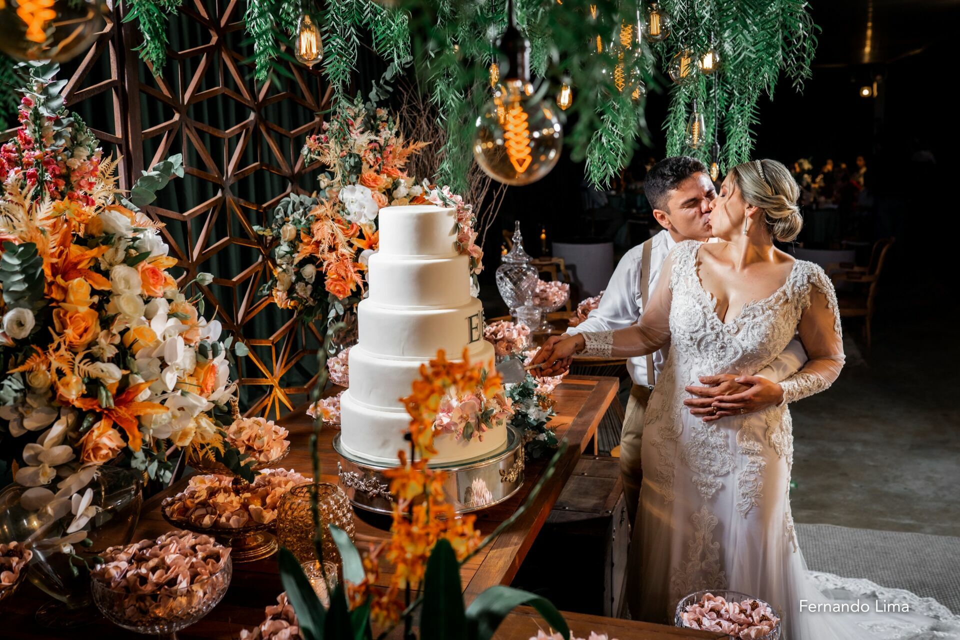 Foto CASAMENTO EMILIANE E EBERT - CALIFÓRNIA EVENTOS Foto CASAMENTO EMILIANE E EBERT - CALIFÓRNIA EVENTOS - Imagem 66