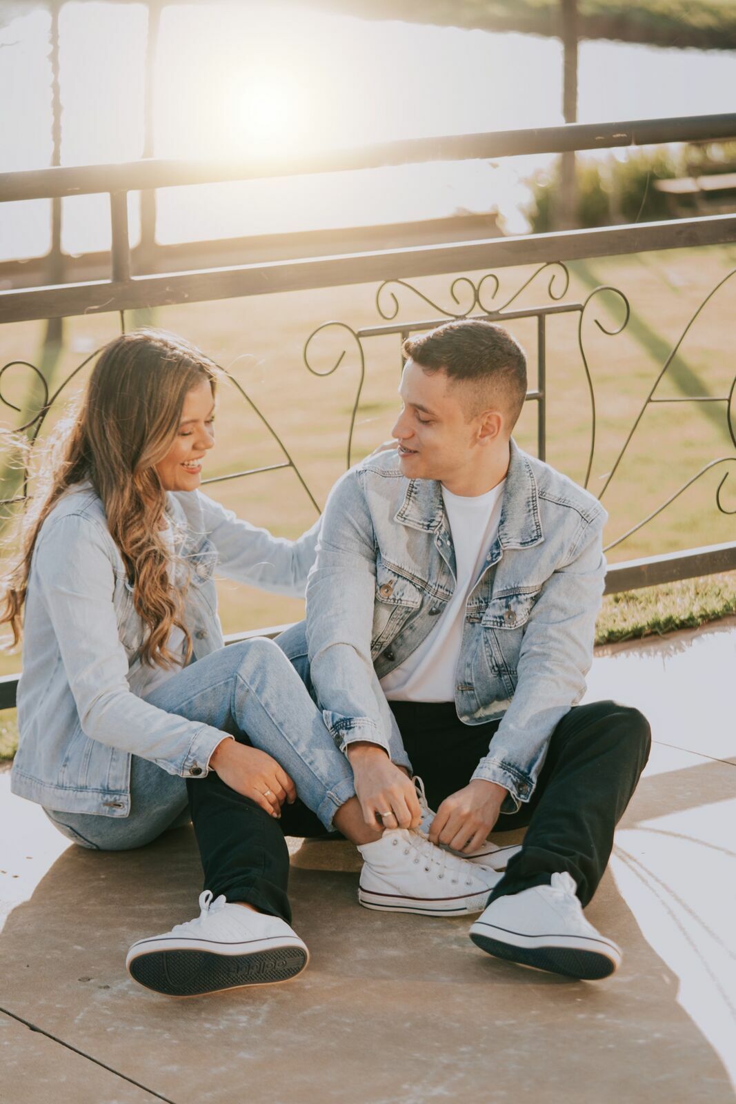 Foto ENSAIO DE CASAL - PRÉ WEDDING GABRIELA E JR - PORTAL DO LAGO - Imagem 7