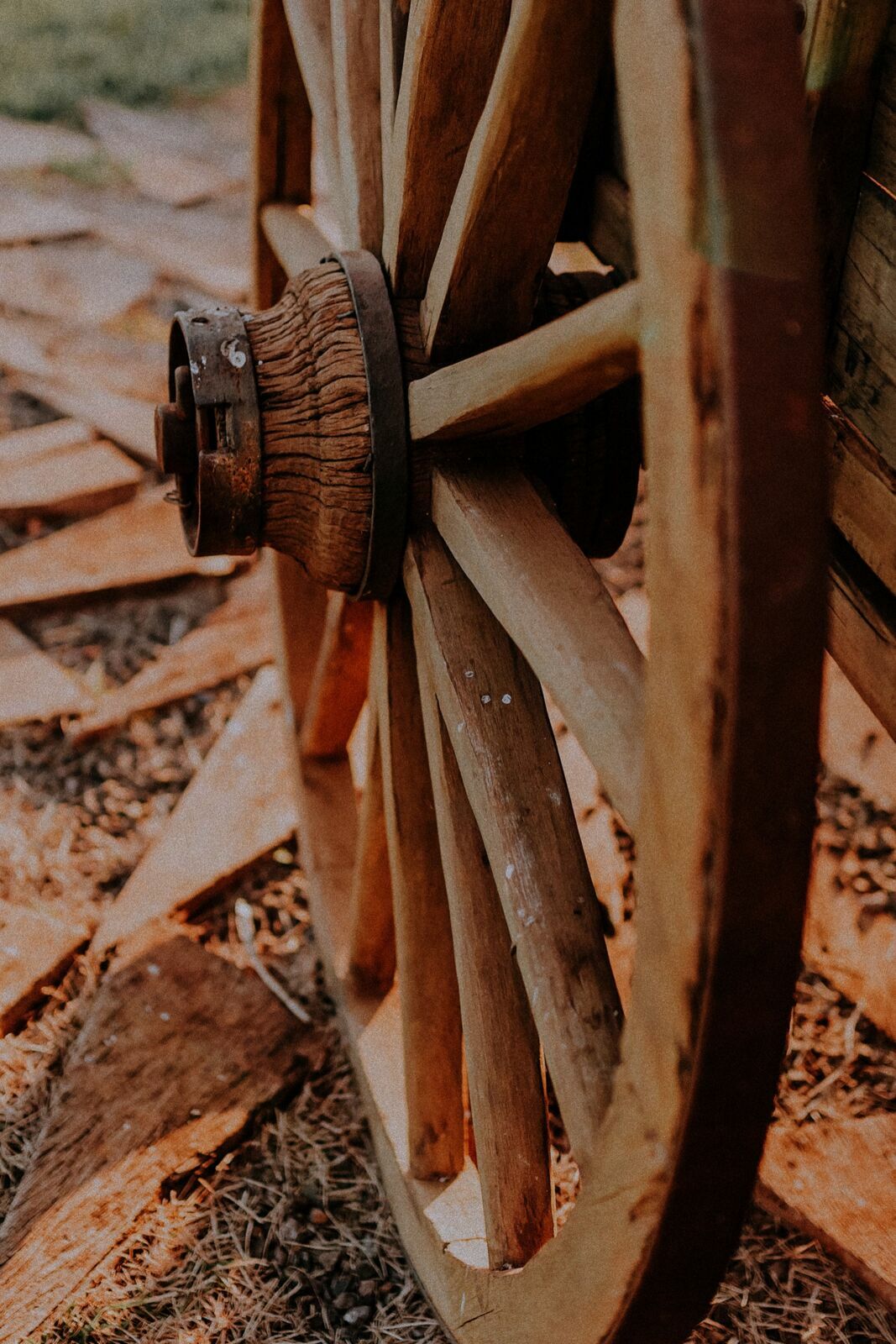 Foto ENSAIO DE CASAL - PRÉ WEDDING GABRIELA E JR - PORTAL DO LAGO - Imagem 24