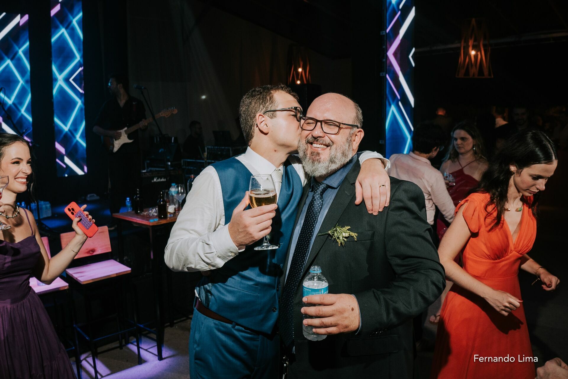 Foto Amor e Vinho: O Encantador Casamento de Julia e Lucas na Vinícola Foto Amor e Vinho: O Encantador Casamento de Julia e Lucas na Vinícola - Imagem 55