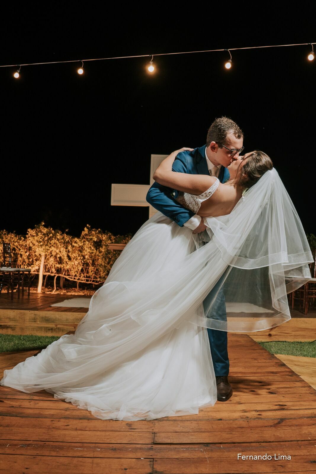 Foto Amor e Vinho: O Encantador Casamento de Julia e Lucas na Vinícola Foto Amor e Vinho: O Encantador Casamento de Julia e Lucas na Vinícola - Imagem 33