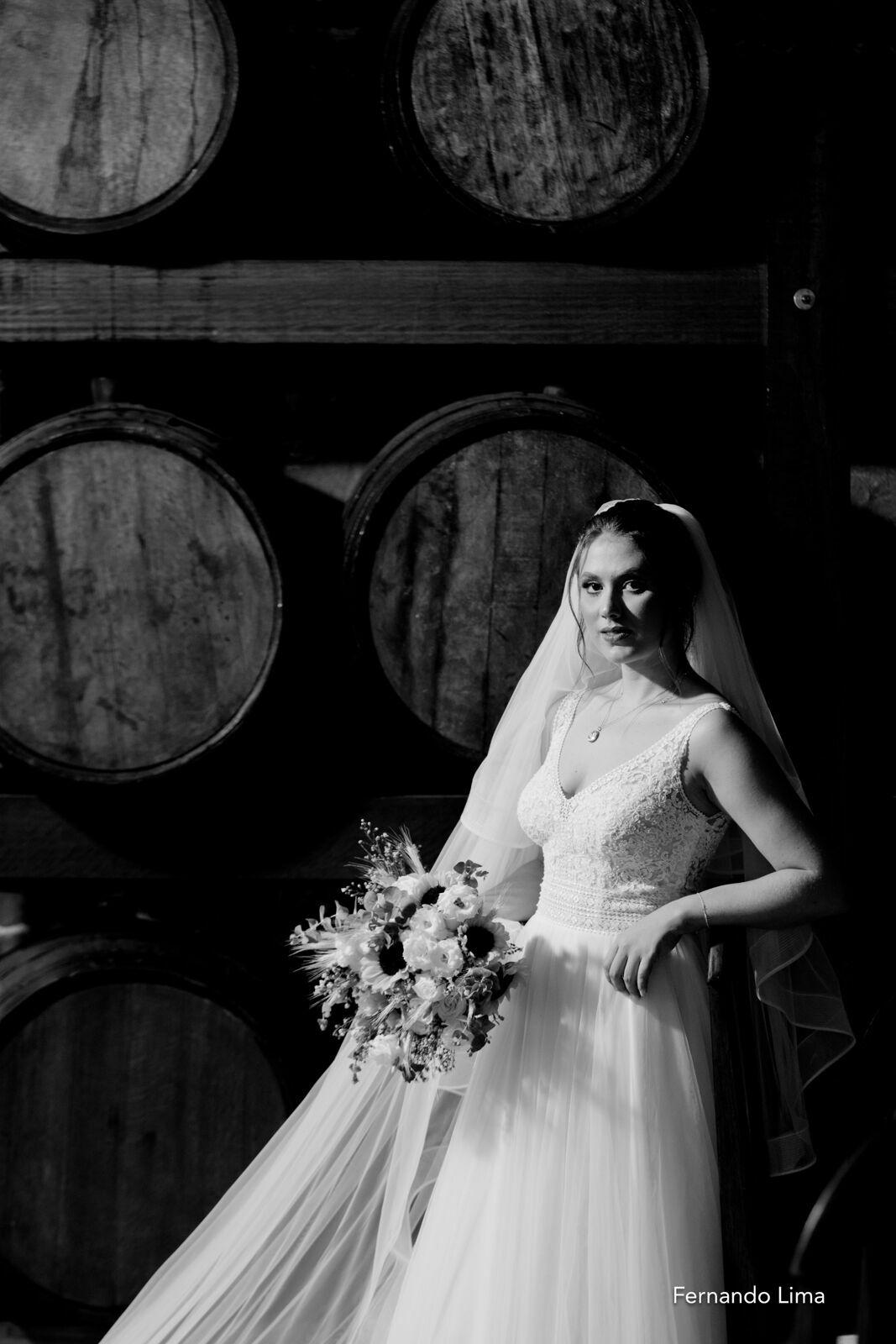 Foto Amor e Vinho: O Encantador Casamento de Julia e Lucas na Vinícola Foto Amor e Vinho: O Encantador Casamento de Julia e Lucas na Vinícola - Imagem 15
