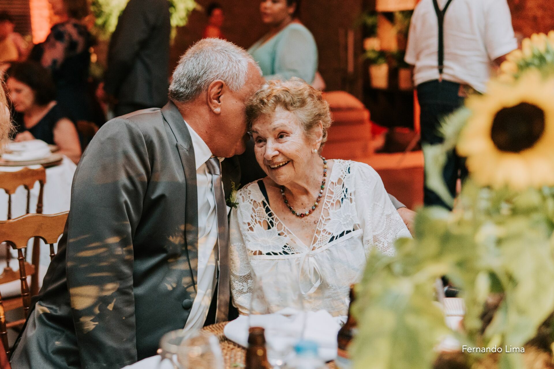 Foto Amor e Vinho: O Encantador Casamento de Julia e Lucas na Vinícola Foto Amor e Vinho: O Encantador Casamento de Julia e Lucas na Vinícola - Imagem 46
