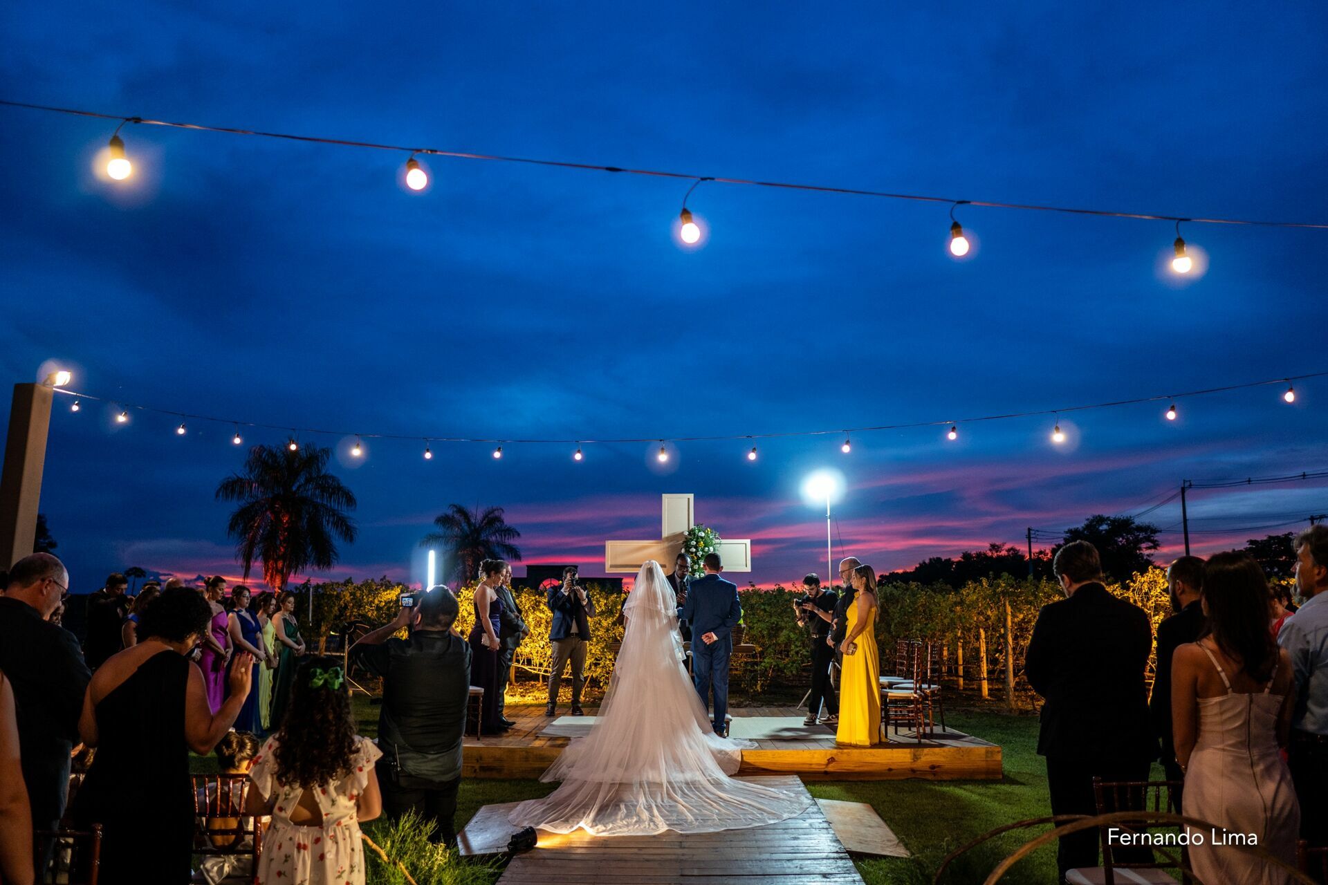 Foto Amor e Vinho: O Encantador Casamento de Julia e Lucas na Vinícola Foto Amor e Vinho: O Encantador Casamento de Julia e Lucas na Vinícola - Imagem 25
