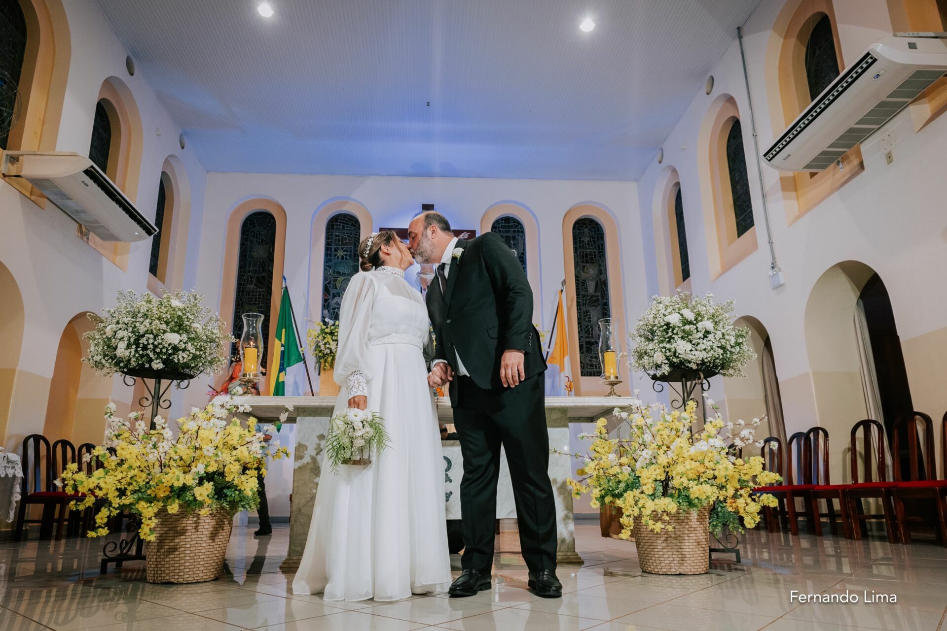 Foto UM CASAMENTO CLÁSSICO E ABENÇOADO EM VALPARAÍSO - SP Foto UM CASAMENTO CLÁSSICO E ABENÇOADO EM VALPARAÍSO - SP - Imagem 23