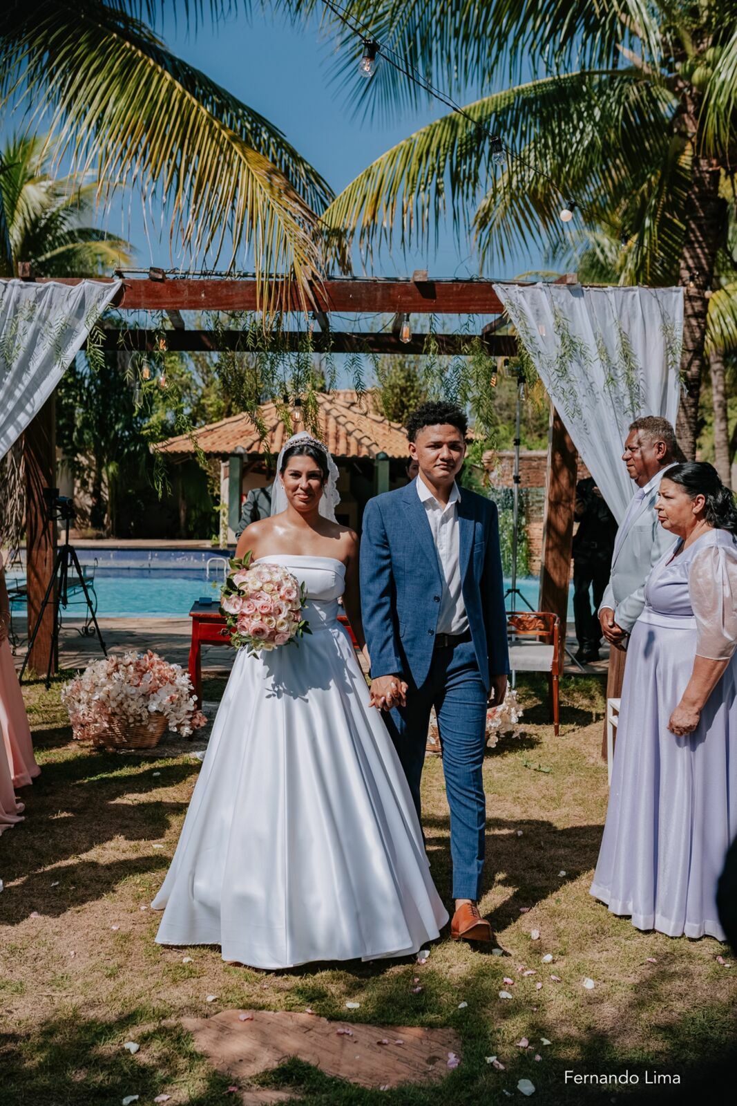 Foto MICRO WEDDING INESQUECÍVEL: ANNE E JOAQUIM CELEBRARAM O AMOR! - Imagem 16