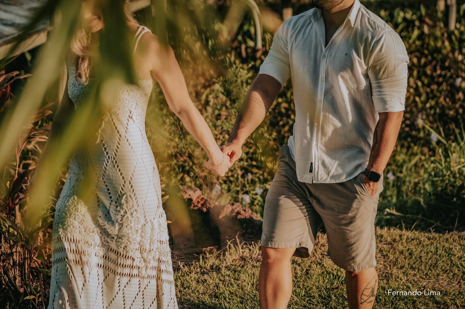 Foto ENSAIO PRÉ-WEDDING DE MARIANA E RENAN: UM PÔR DO SOL INCRÍVEL NA QUINTA DO SARDÃO EM GUARARAPES Foto ENSAIO PRÉ-WEDDING DE MARIANA E RENAN: UM PÔR DO SOL INCRÍVEL NA QUINTA DO SARDÃO EM GUARARAPES - Imagem 11