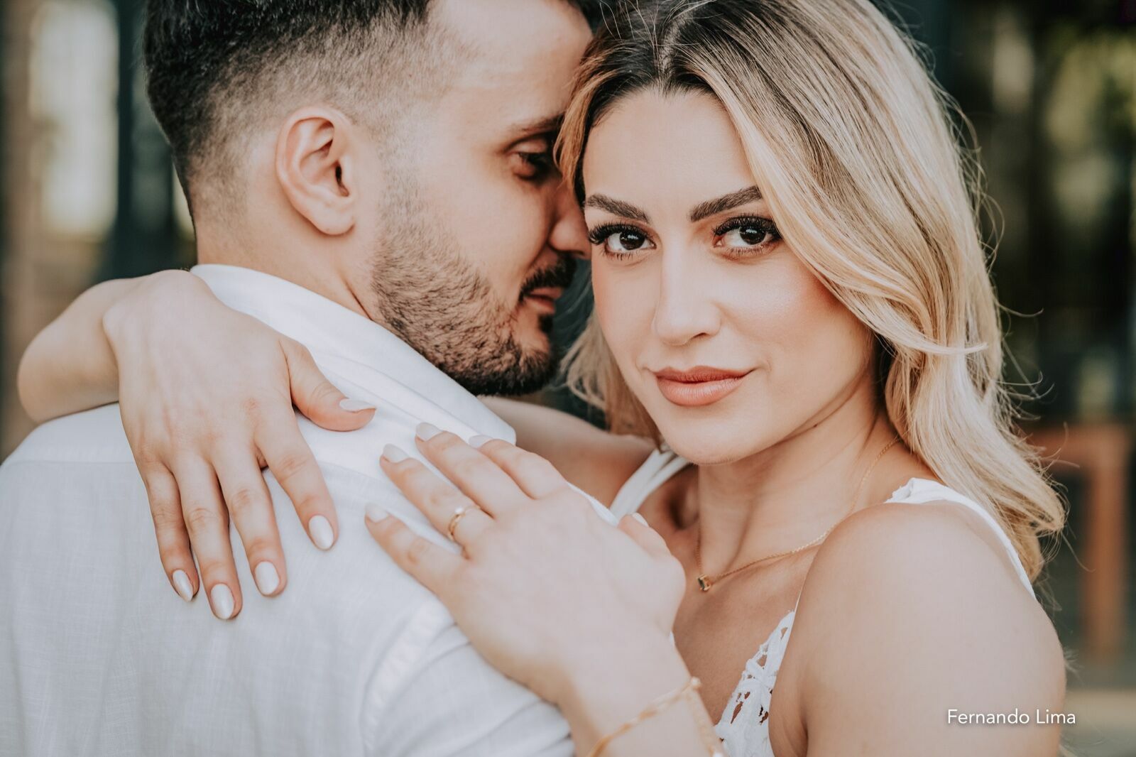 Foto ENSAIO PRÉ-WEDDING DE MARIANA E RENAN: UM PÔR DO SOL INCRÍVEL NA QUINTA DO SARDÃO EM GUARARAPES Foto ENSAIO PRÉ-WEDDING DE MARIANA E RENAN: UM PÔR DO SOL INCRÍVEL NA QUINTA DO SARDÃO EM GUARARAPES - Imagem 15