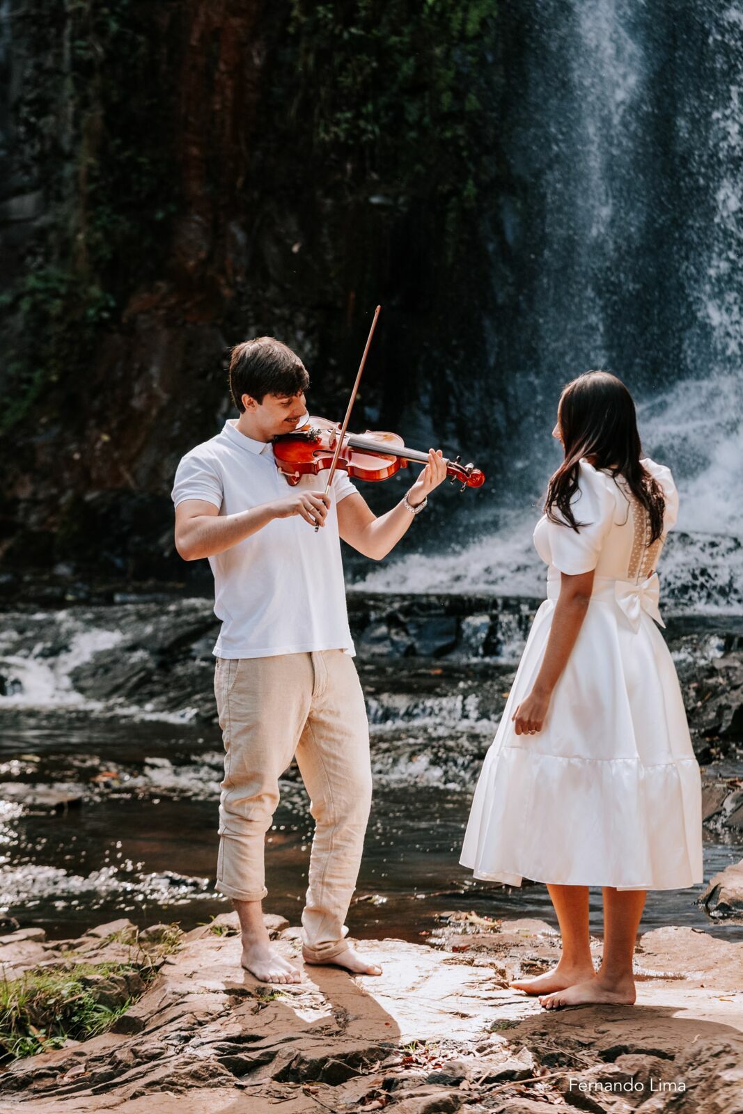 Foto Ensaio Pré-Wedding em Brotas-SP: Natureza, Emoção e Amor em cada Foto Foto Ensaio Pré-Wedding em Brotas-SP: Natureza, Emoção e Amor em cada Foto - Imagem 7