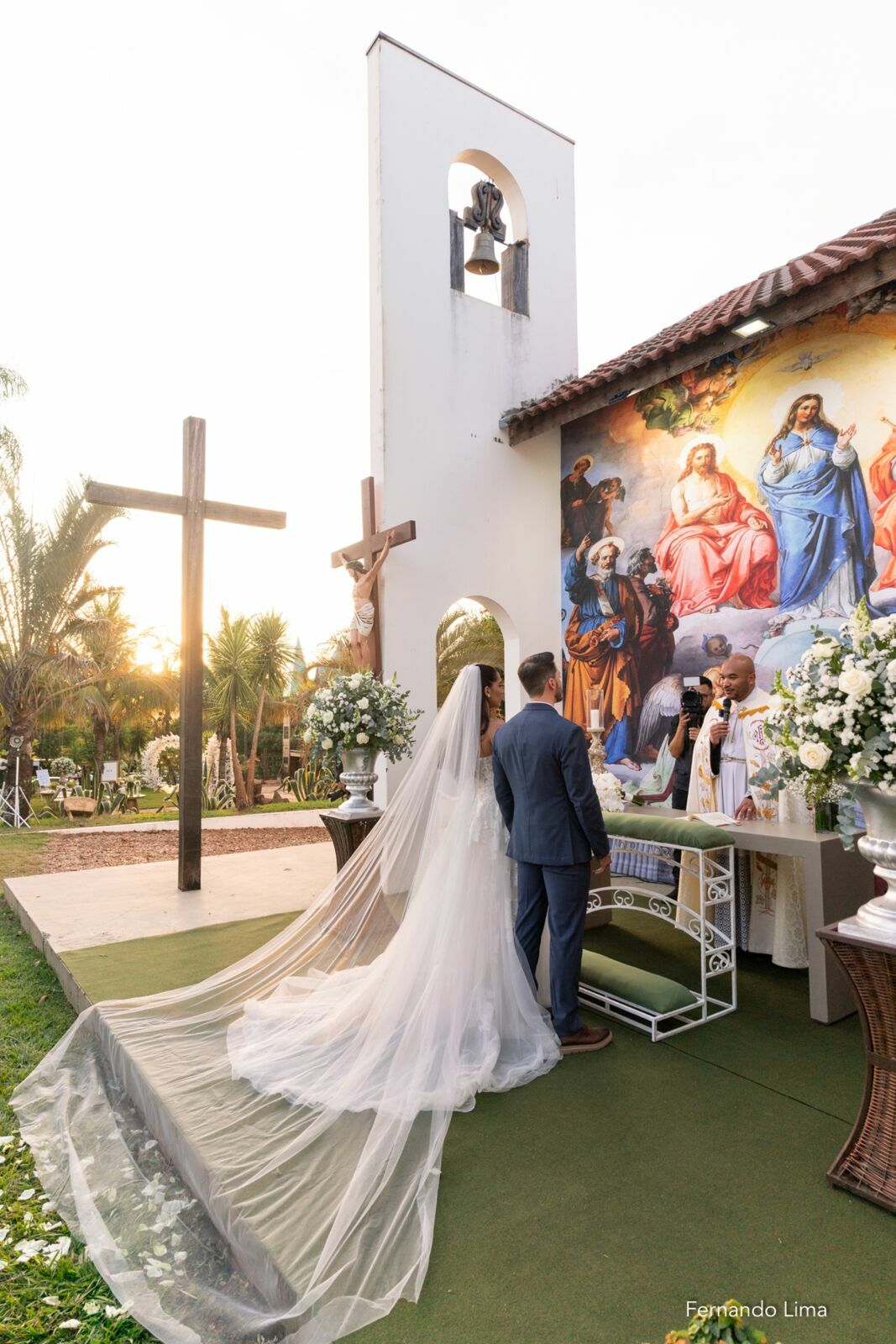 Foto Casamento ao Pôr do Sol em Ibitinga-SP no Espaço Alex Vitro: Um Dia Inesquecível Foto Casamento ao Pôr do Sol em Ibitinga-SP no Espaço Alex Vitro: Um Dia Inesquecível - Imagem 28