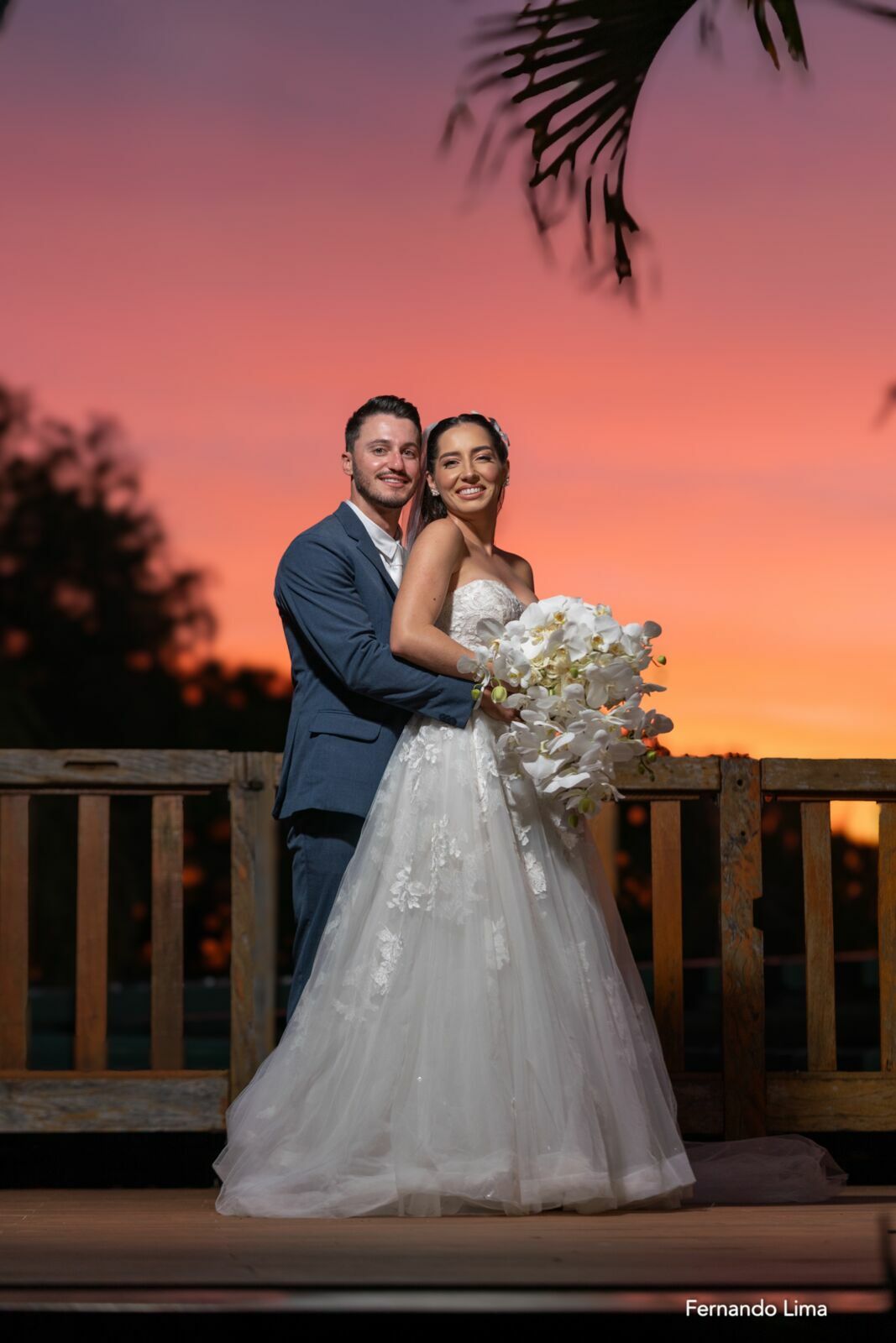 Foto Casamento ao Pôr do Sol em Ibitinga-SP no Espaço Alex Vitro: Um Dia Inesquecível Foto Casamento ao Pôr do Sol em Ibitinga-SP no Espaço Alex Vitro: Um Dia Inesquecível - Imagem 38