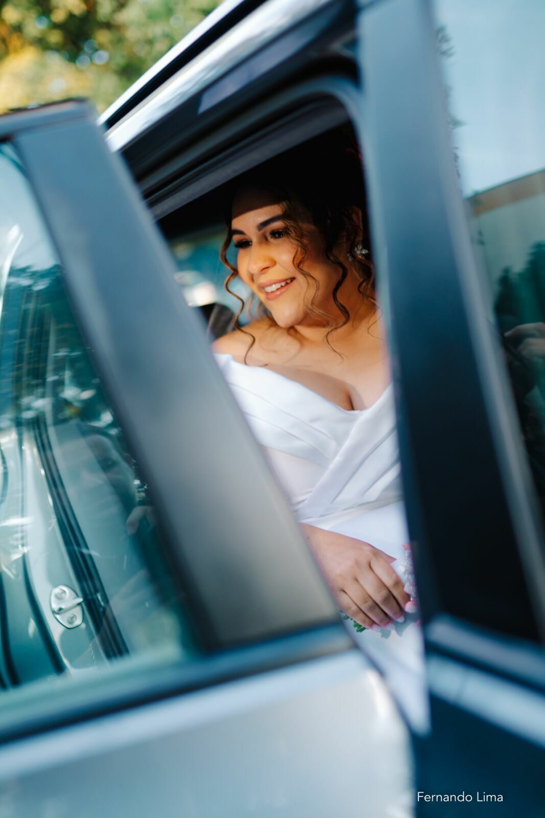 Foto Casamento de Mariana e Marcelo na Estância Monza em Birigui-SP: Amor, Elegância e Emoção Foto Casamento de Mariana e Marcelo na Estância Monza em Birigui-SP: Amor, Elegância e Emoção - Imagem 23