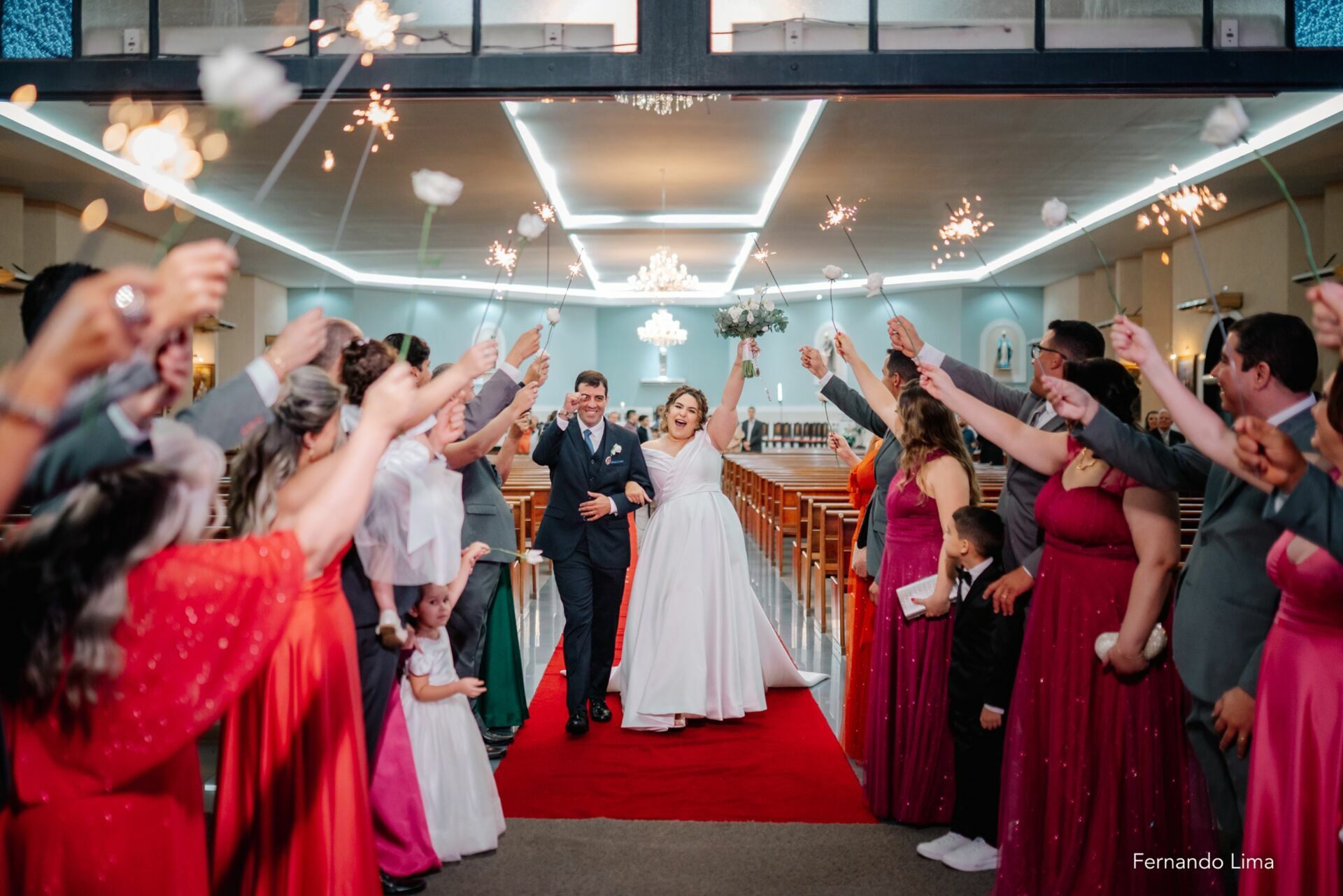 Foto Casamento de Mariana e Marcelo na Estância Monza em Birigui-SP: Amor, Elegância e Emoção Foto Casamento de Mariana e Marcelo na Estância Monza em Birigui-SP: Amor, Elegância e Emoção - Imagem 33